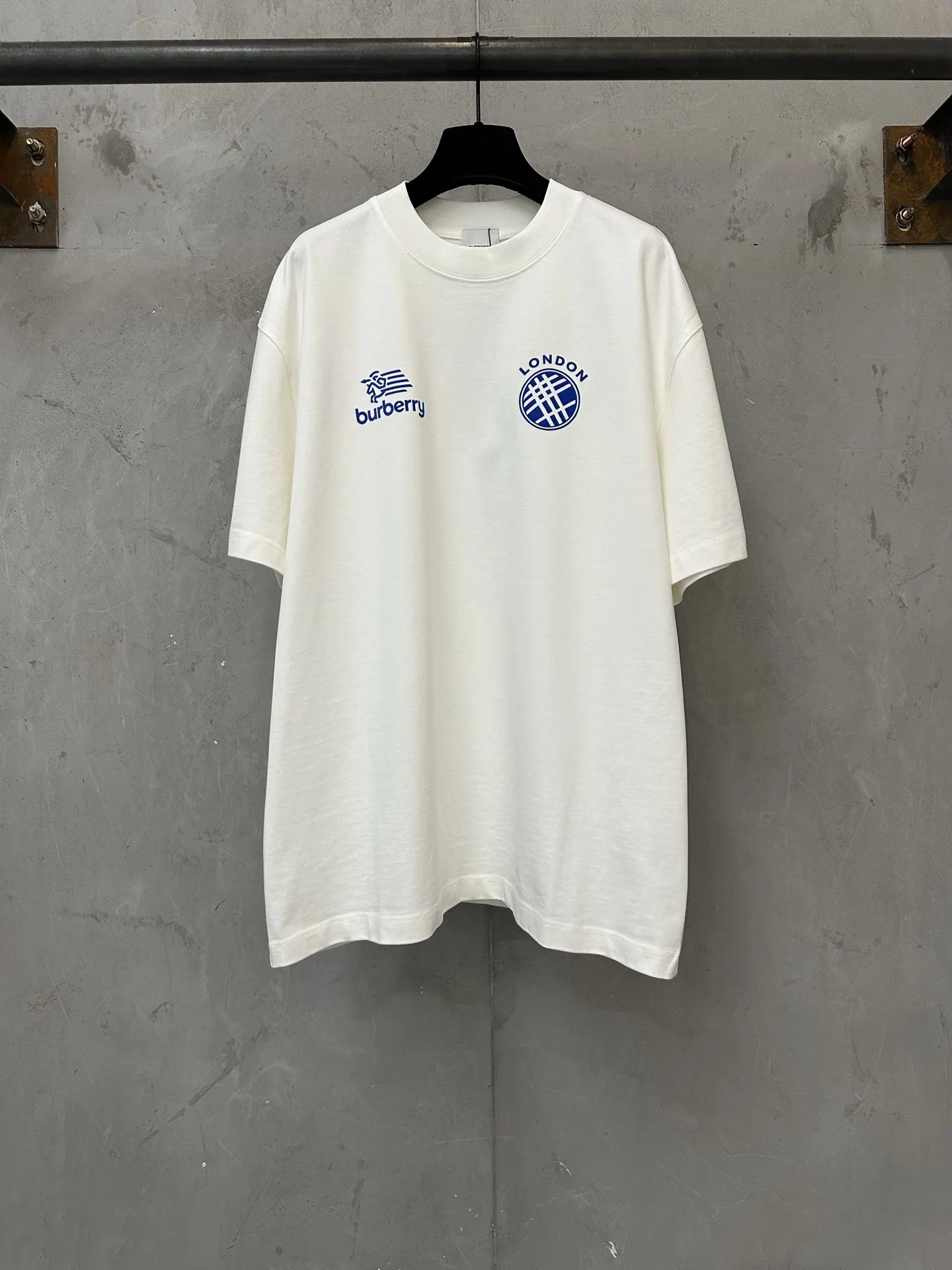 Logo Graphic Heavyweight Cotton T-Shirt D19023721
