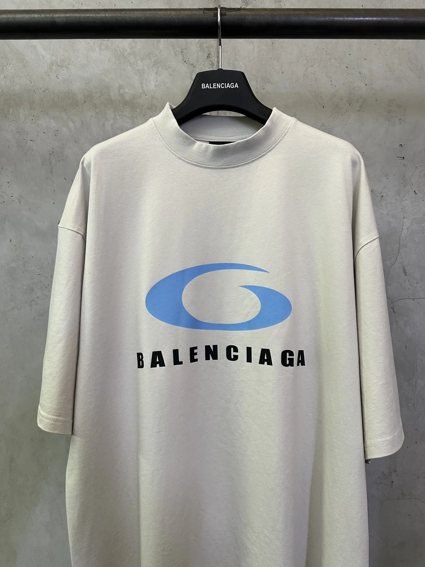Logo-Print Oversized Cotton-Jersey T-Shirt D19512511 — view 3