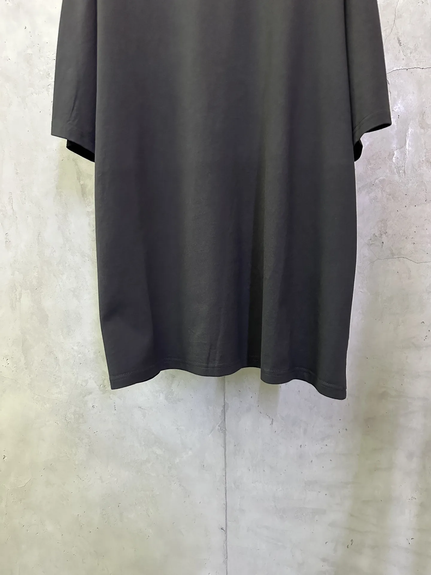 Logo Reflective Print Oversized T-Shirt D20012512 — view 4