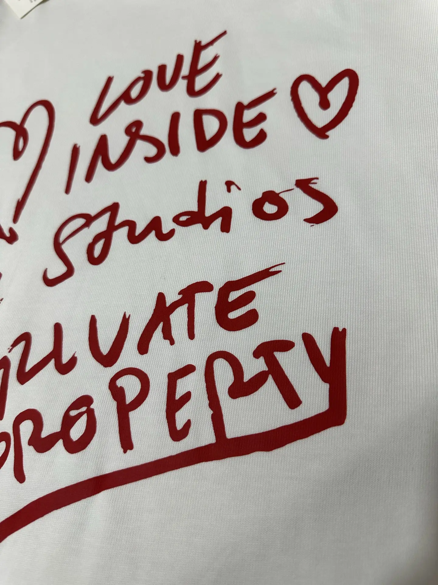 Love Inside Graphic Long-Sleeve T-Shirt D20023718 — view 7