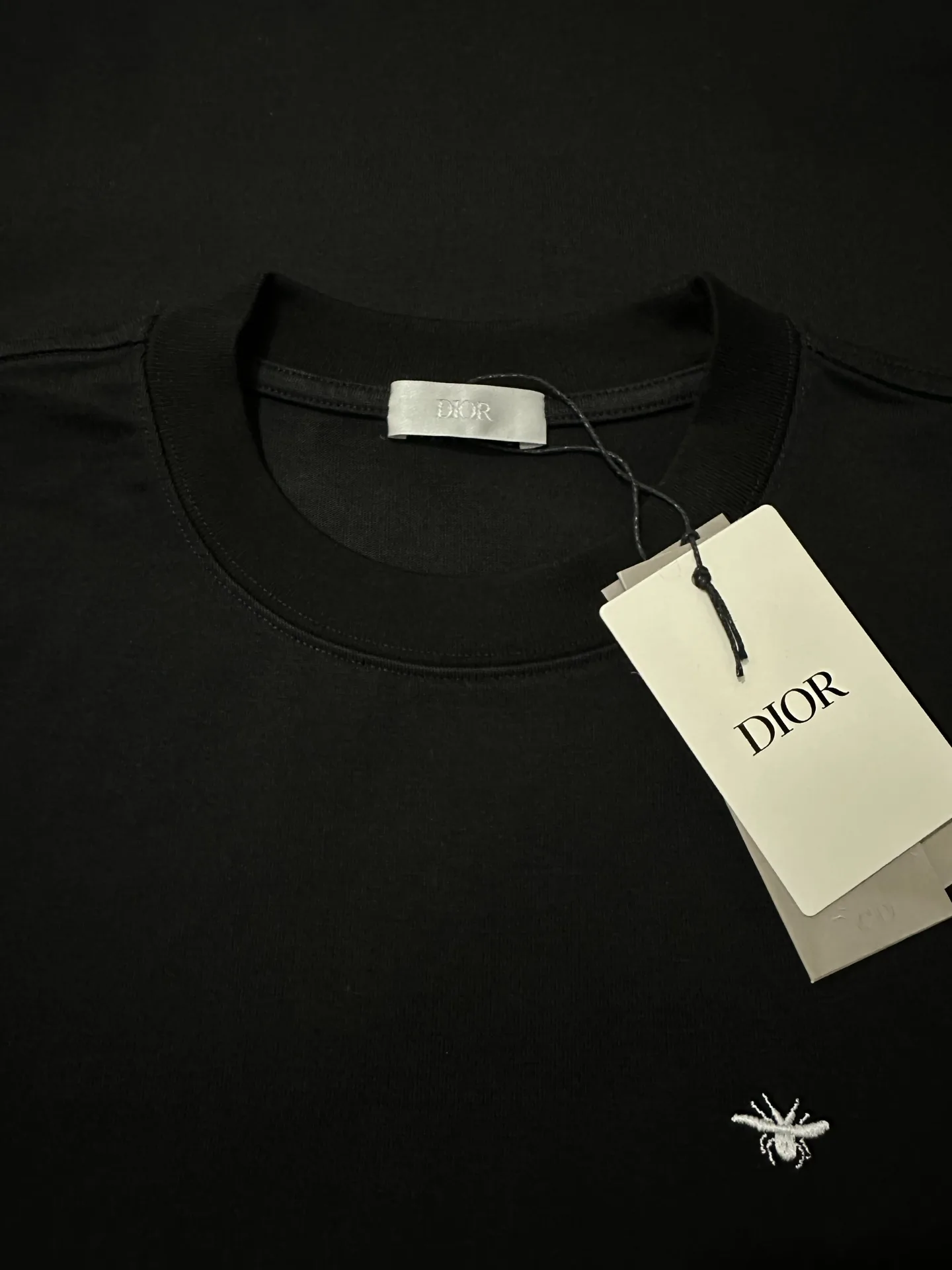 Bee Embroidery Heavyweight Cotton T-Shirt D21022250 — view 6