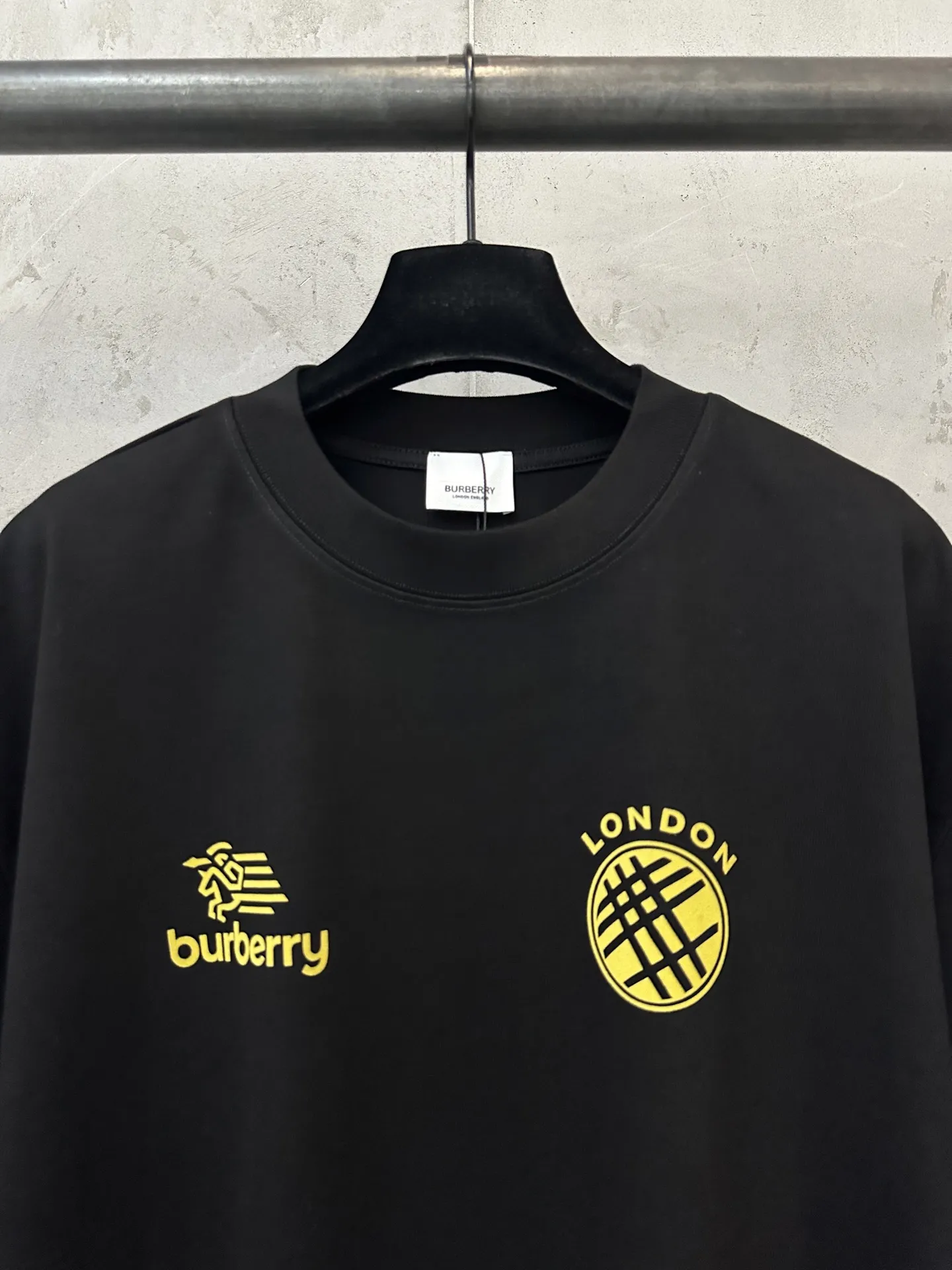 Logo Embroidered Cotton T-Shirt D21022282 — view 3