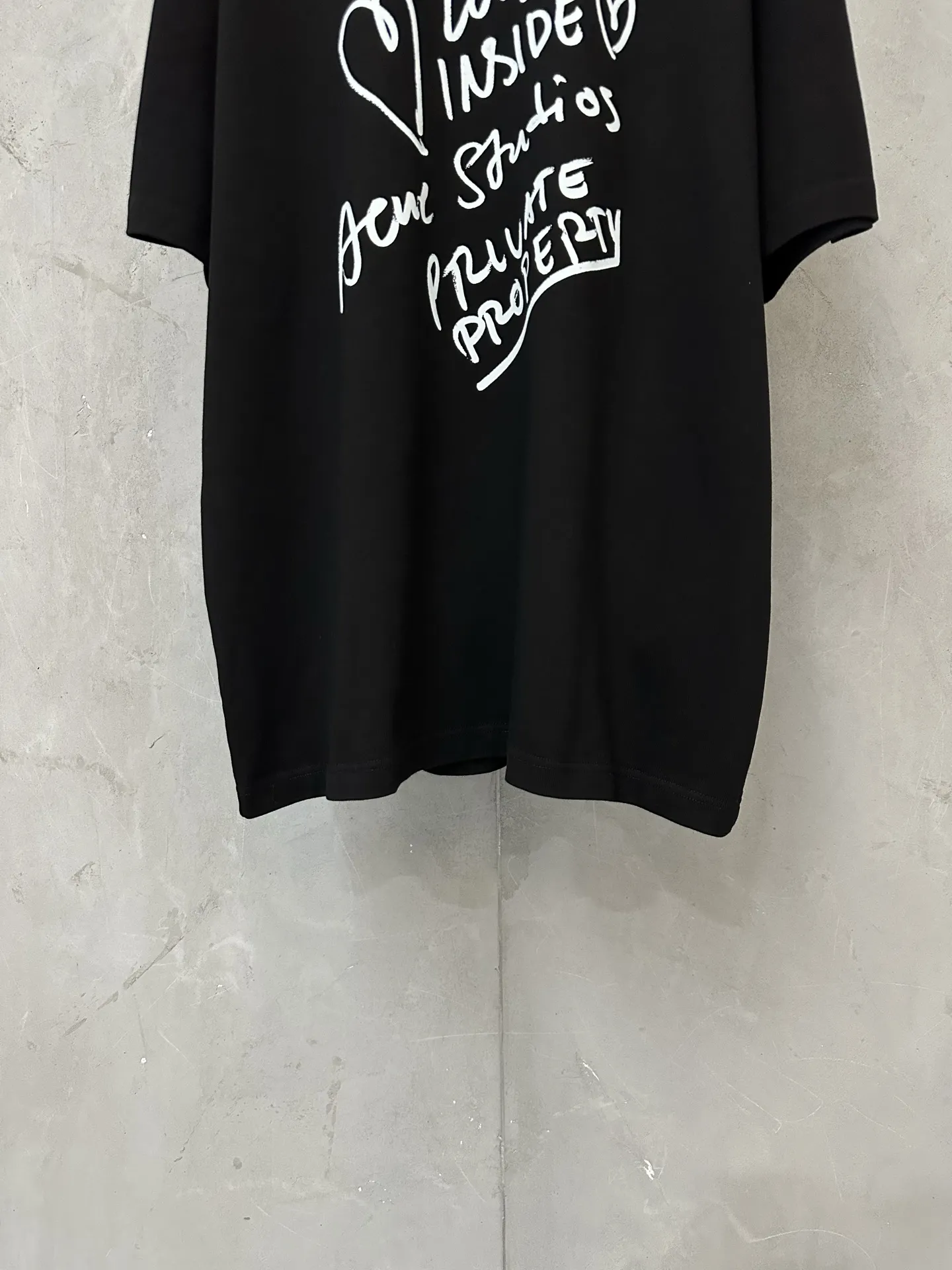 Love Inside Graphic Heavyweight Cotton T-Shirt D21018878 — view 4