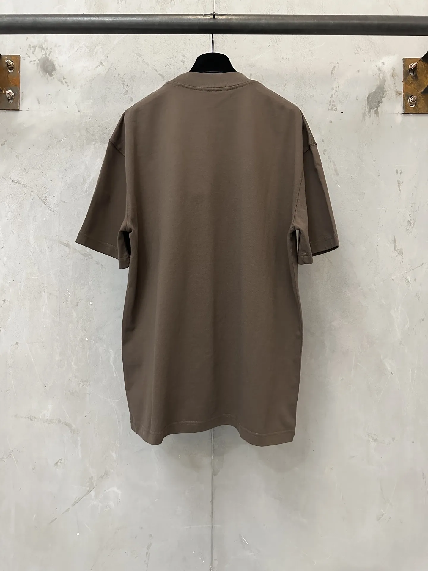 Interlocking G Embroidered Heavyweight T-Shirt D21018915 — view 2