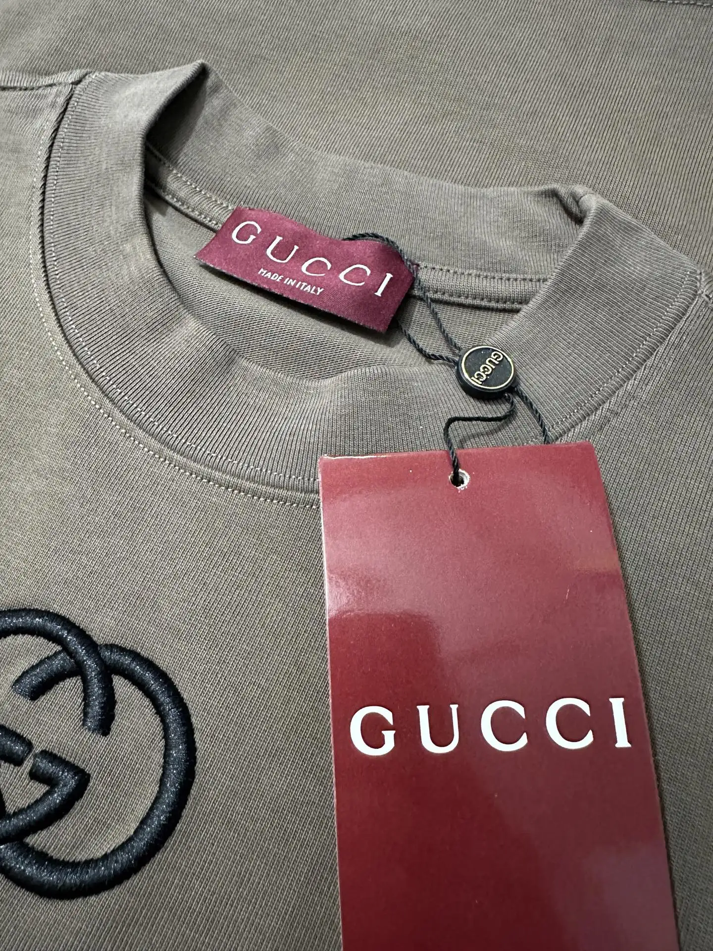 Interlocking G Embroidered Heavyweight T-Shirt D21018915 — view 6