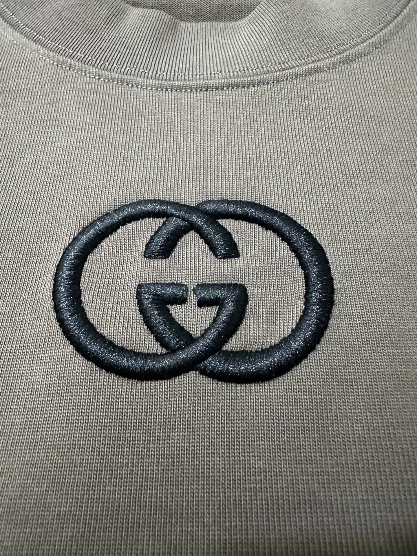 Interlocking G Embroidered Heavyweight T-Shirt D21018915 — view 7