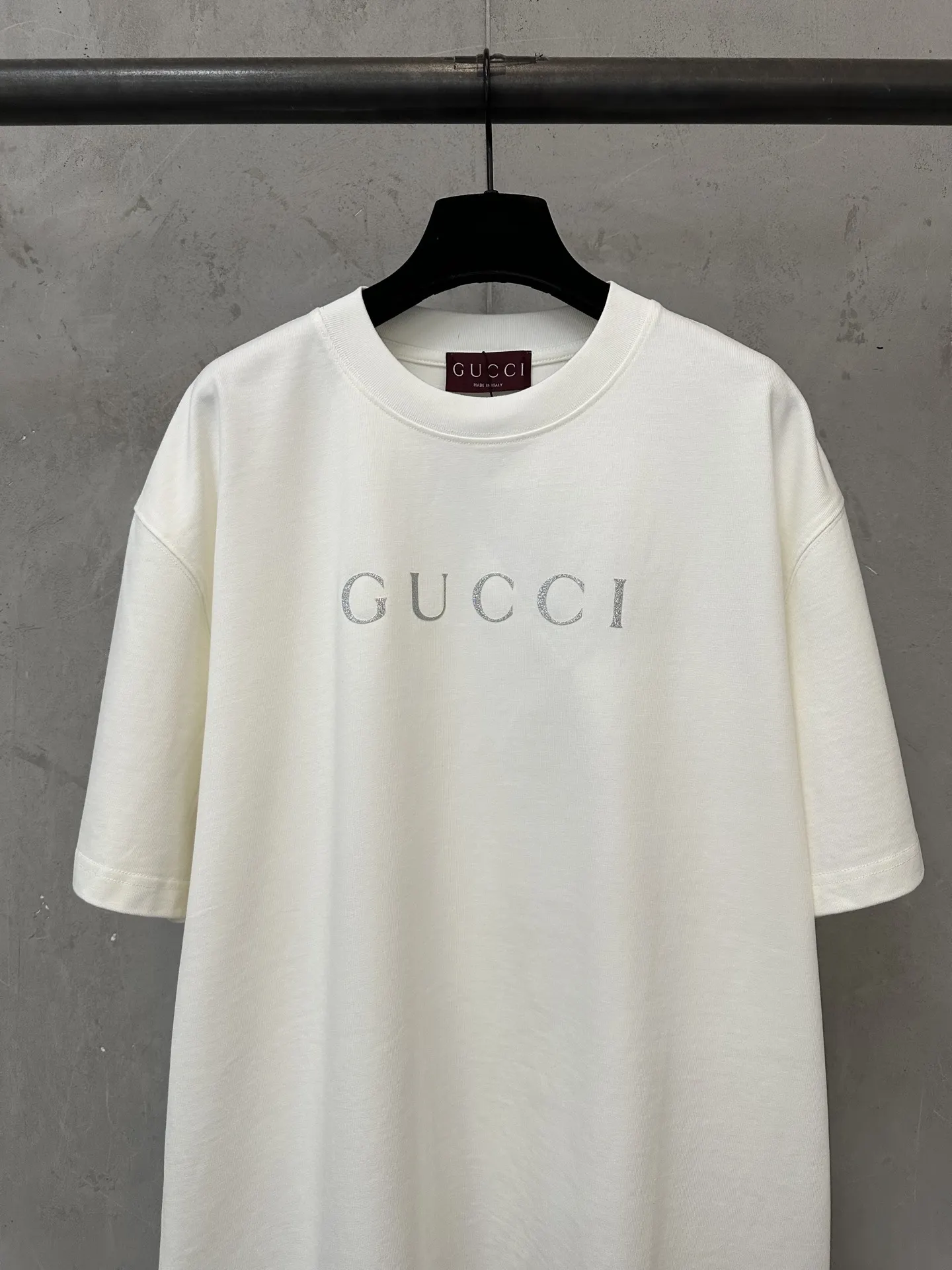 Glitter Logo Heavyweight Cotton T-Shirt D21022258 — view 3