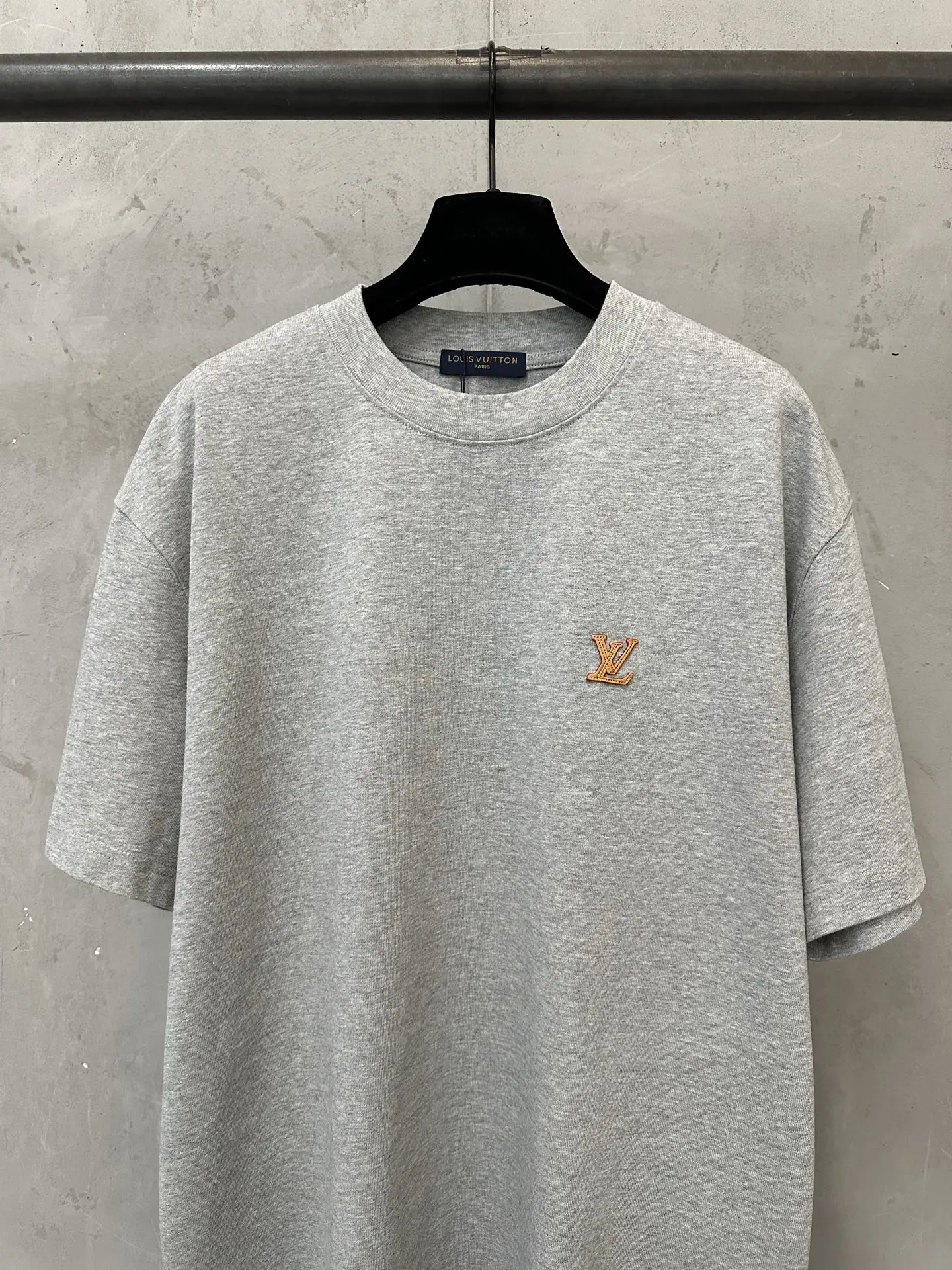 Leather Patch Logo Heavyweight Cotton T-Shirt D21022241 — view 3