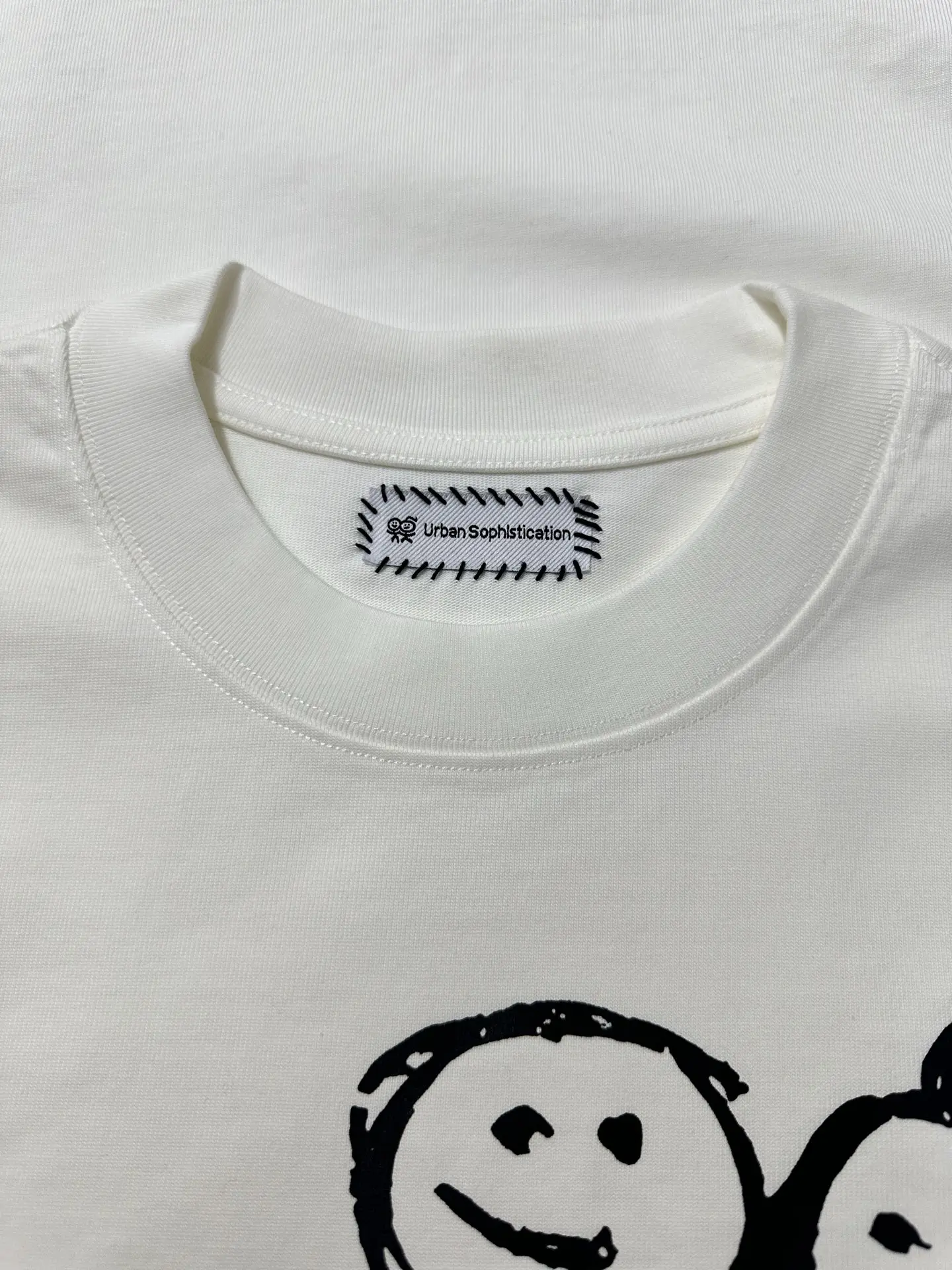 Urban Sophistication Surf Club Graphic T-Shirt D21018837 — view 6