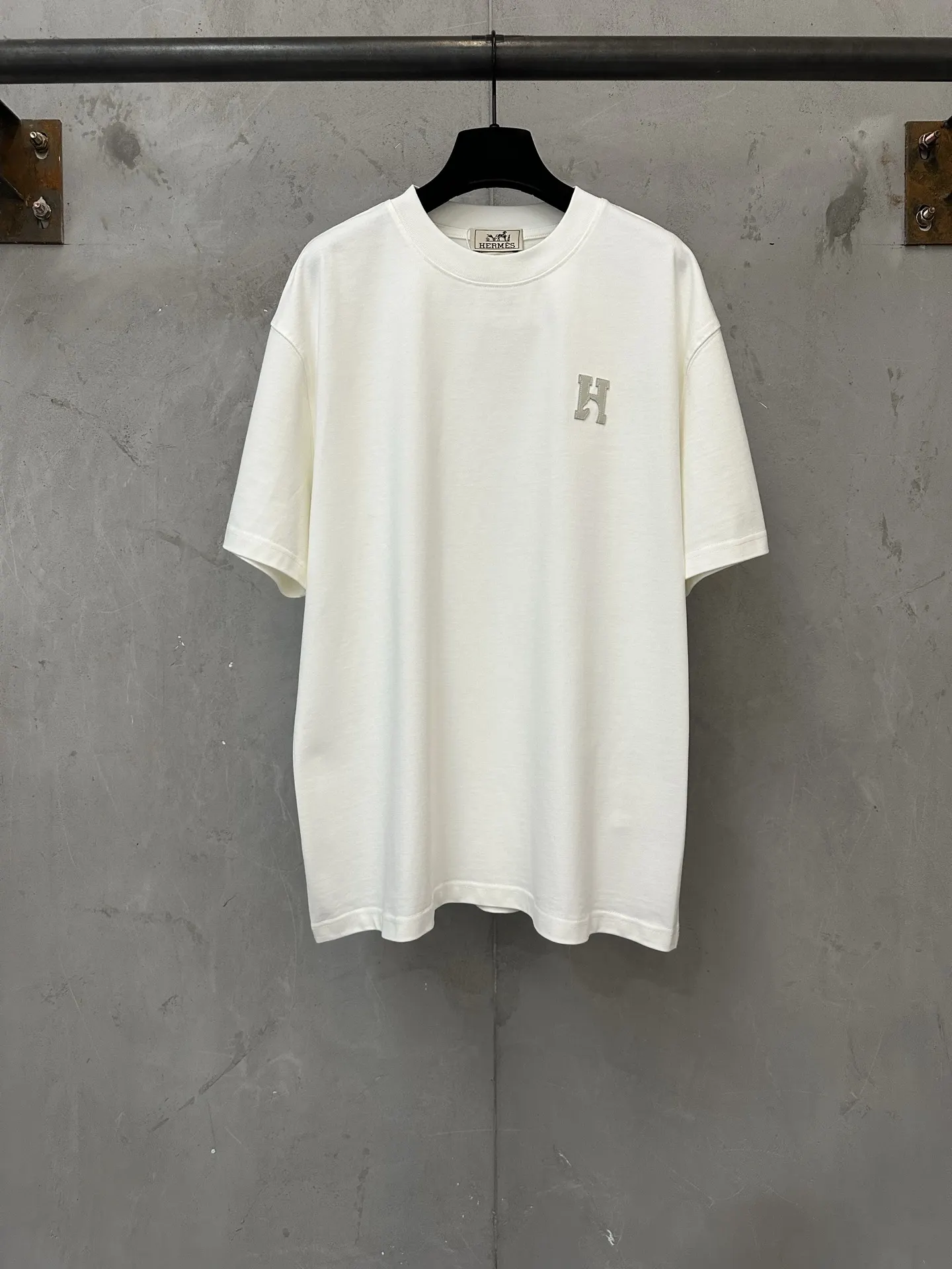 Leather Patch Heavyweight Cotton T-Shirt D21020506