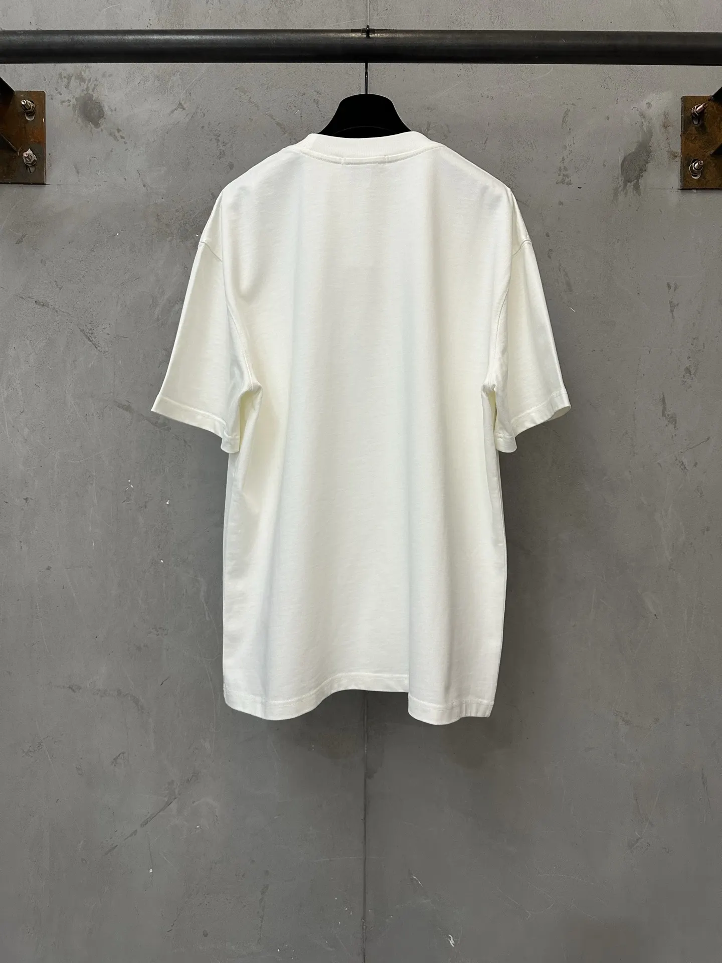 Leather Patch Heavyweight Cotton T-Shirt D21020506 — view 2