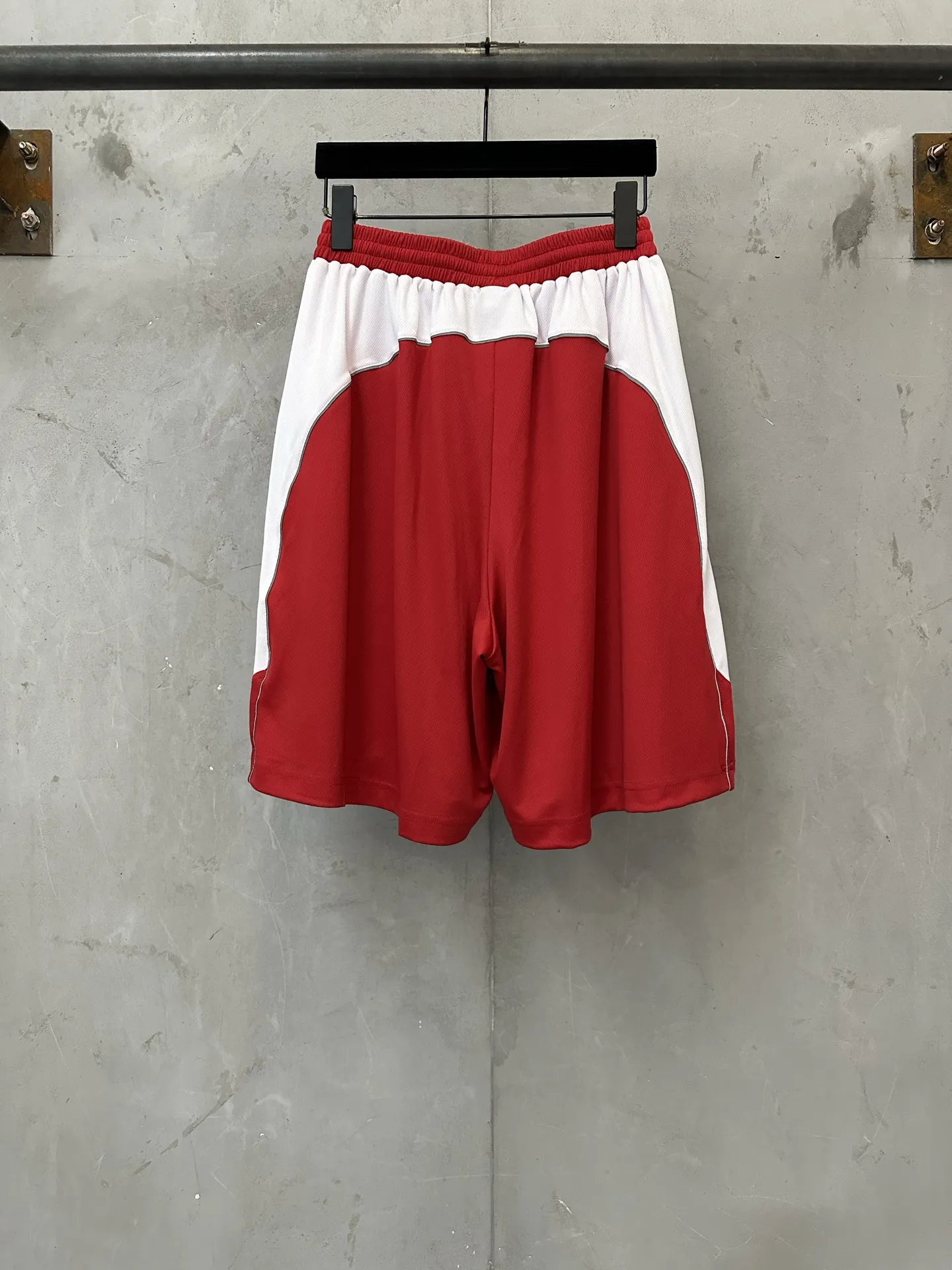 Soccer Series Mesh Sports Shorts D21518871 — view 2