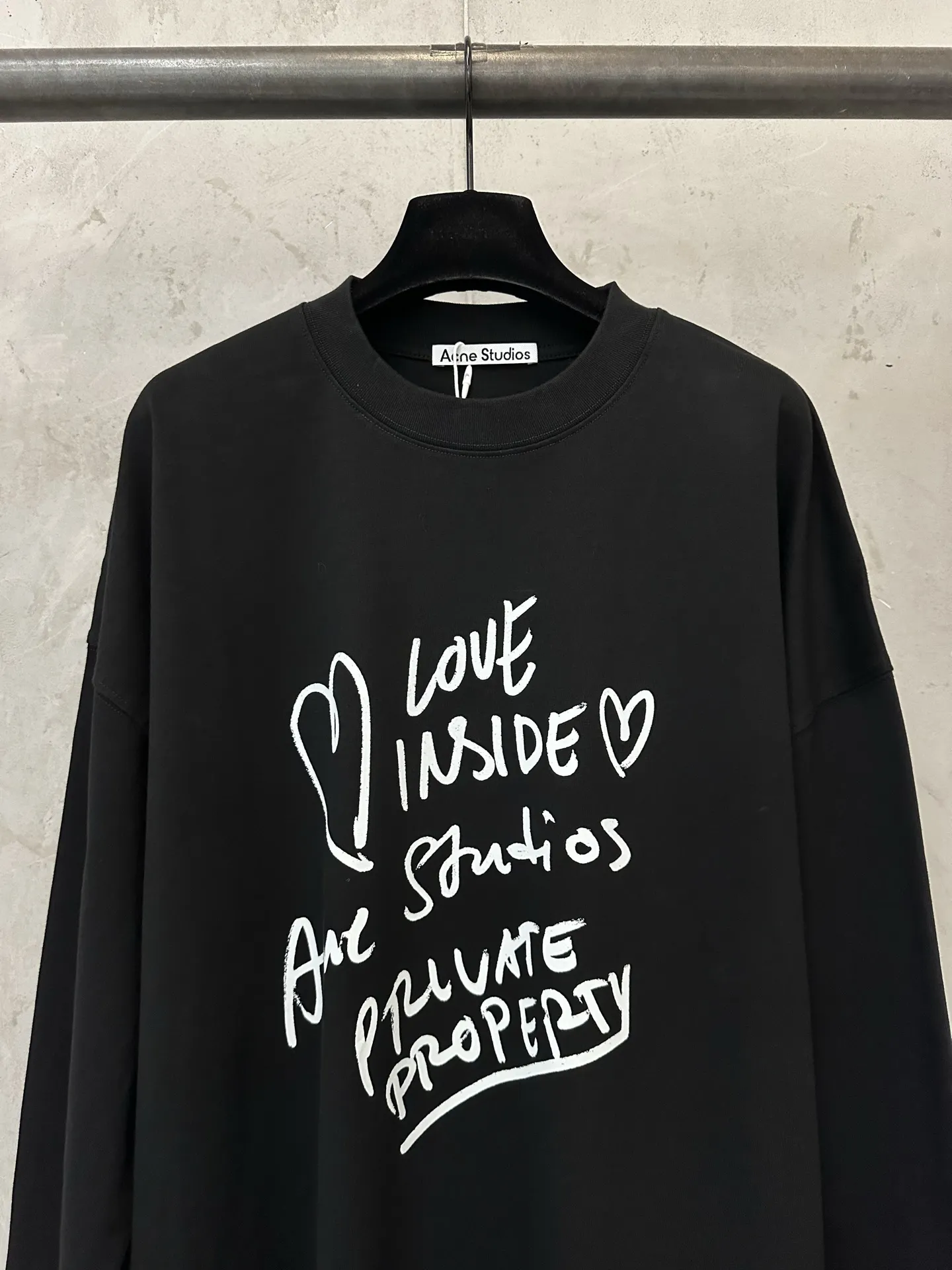 Acne Studios Love Inside Long-Sleeve T-Shirt D22018879 — view 3