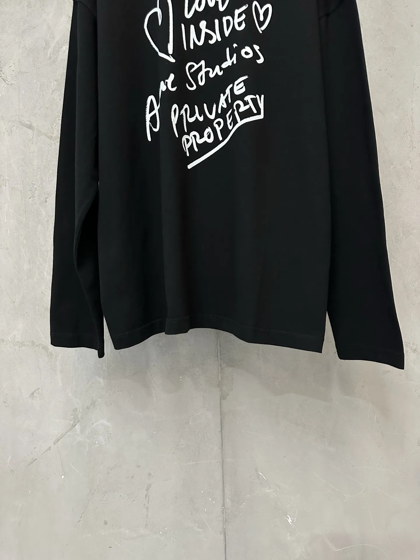 Acne Studios Love Inside Long-Sleeve T-Shirt D22018879 — view 4