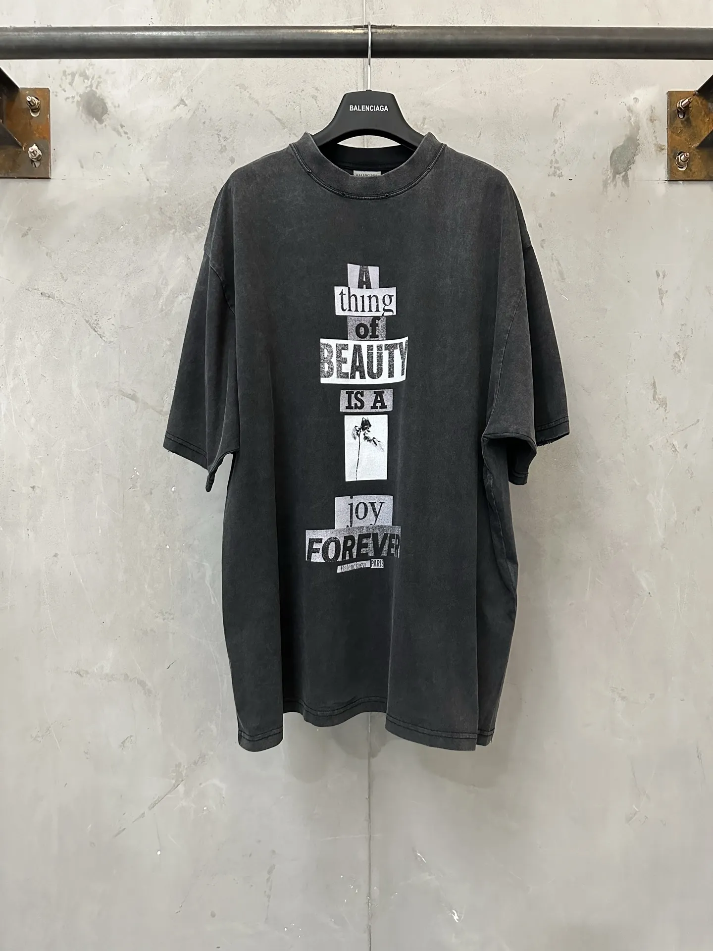 Vintage-Wash Graphic Print T-Shirt D22022236