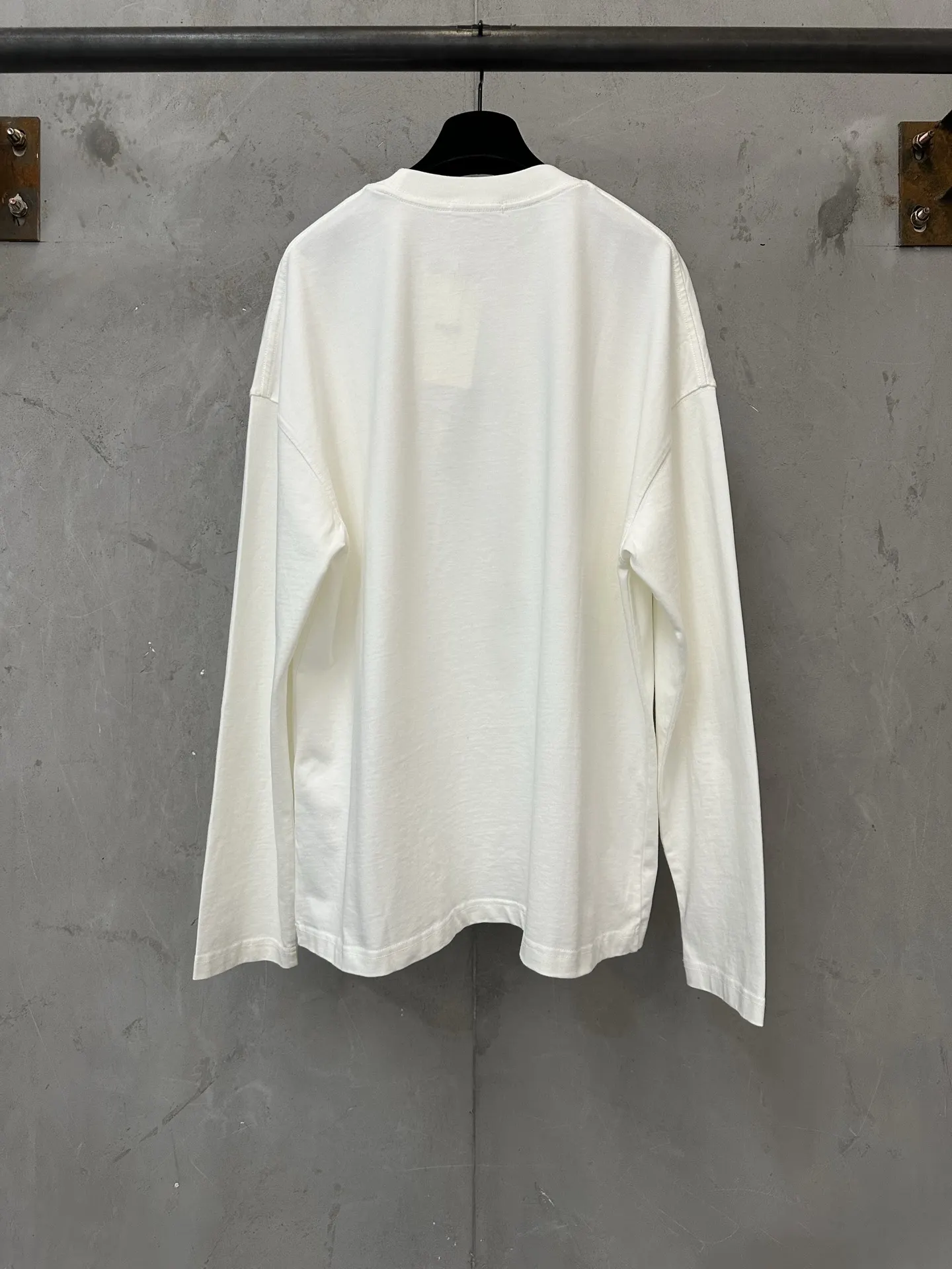 Logo Print Long-Sleeve Cotton T-Shirt D22023120 — view 2