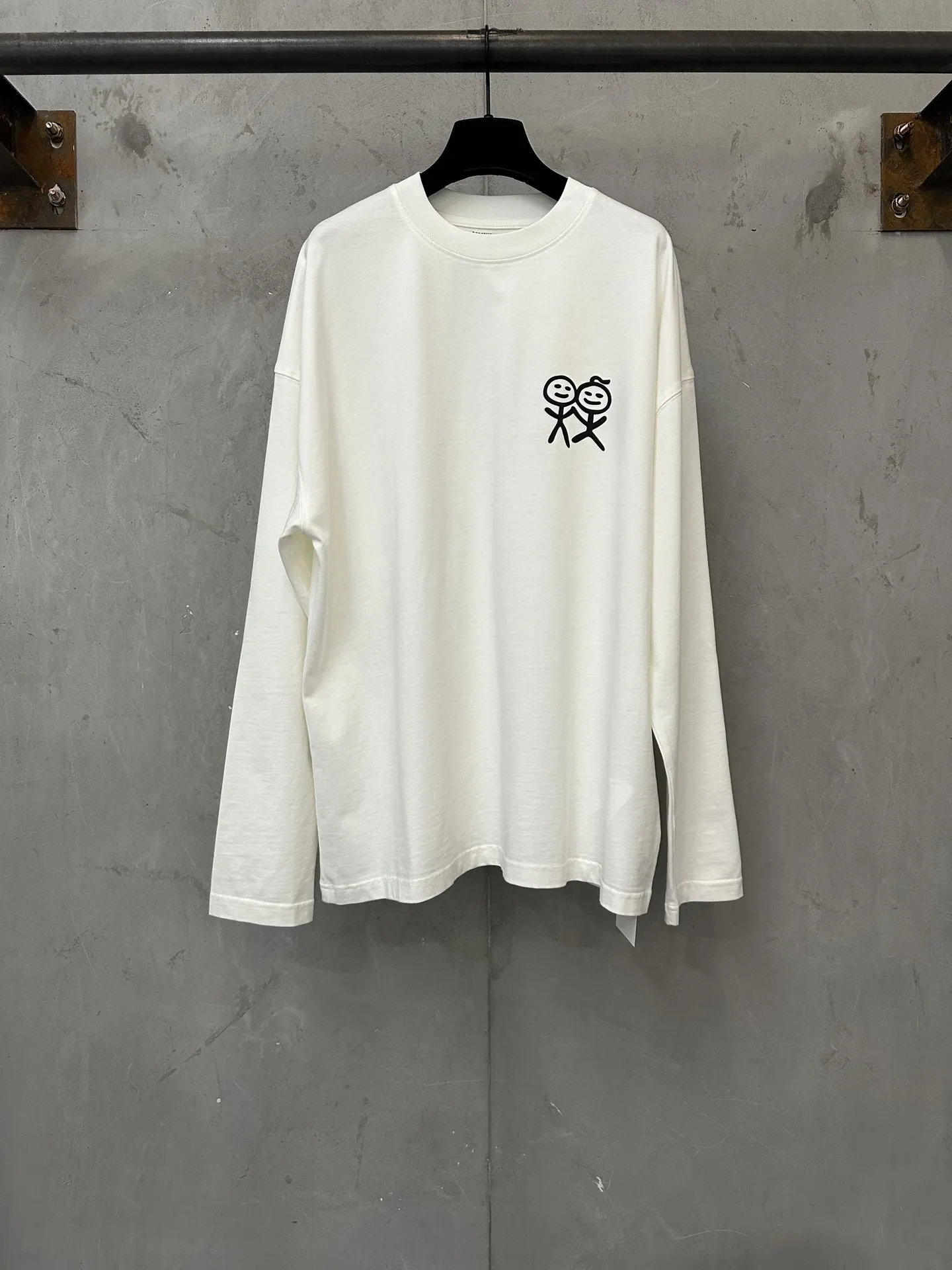 Surf Club Graphic Long-Sleeve T-Shirt D22020459