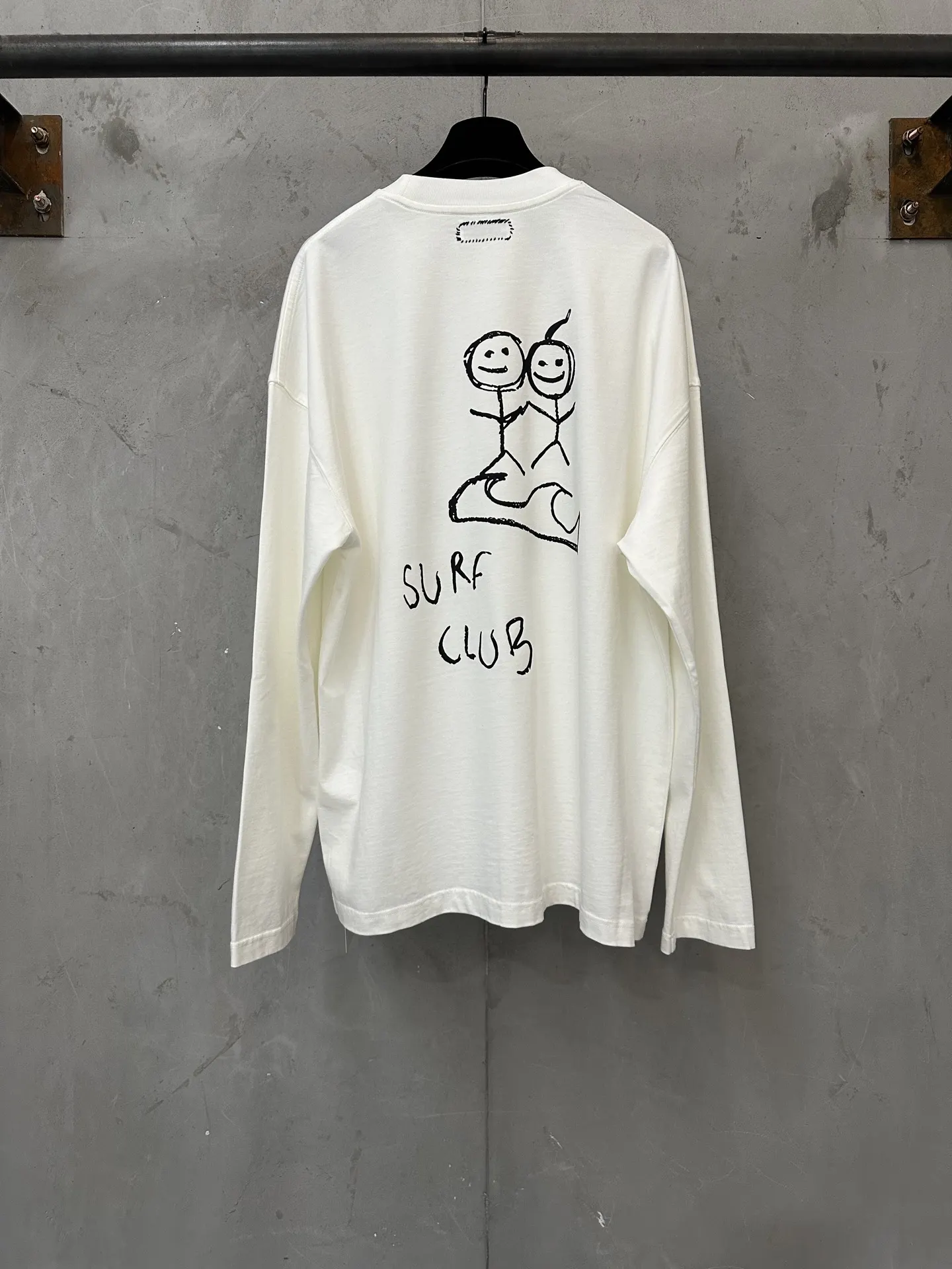 Surf Club Graphic Long-Sleeve T-Shirt D22020459 — view 2