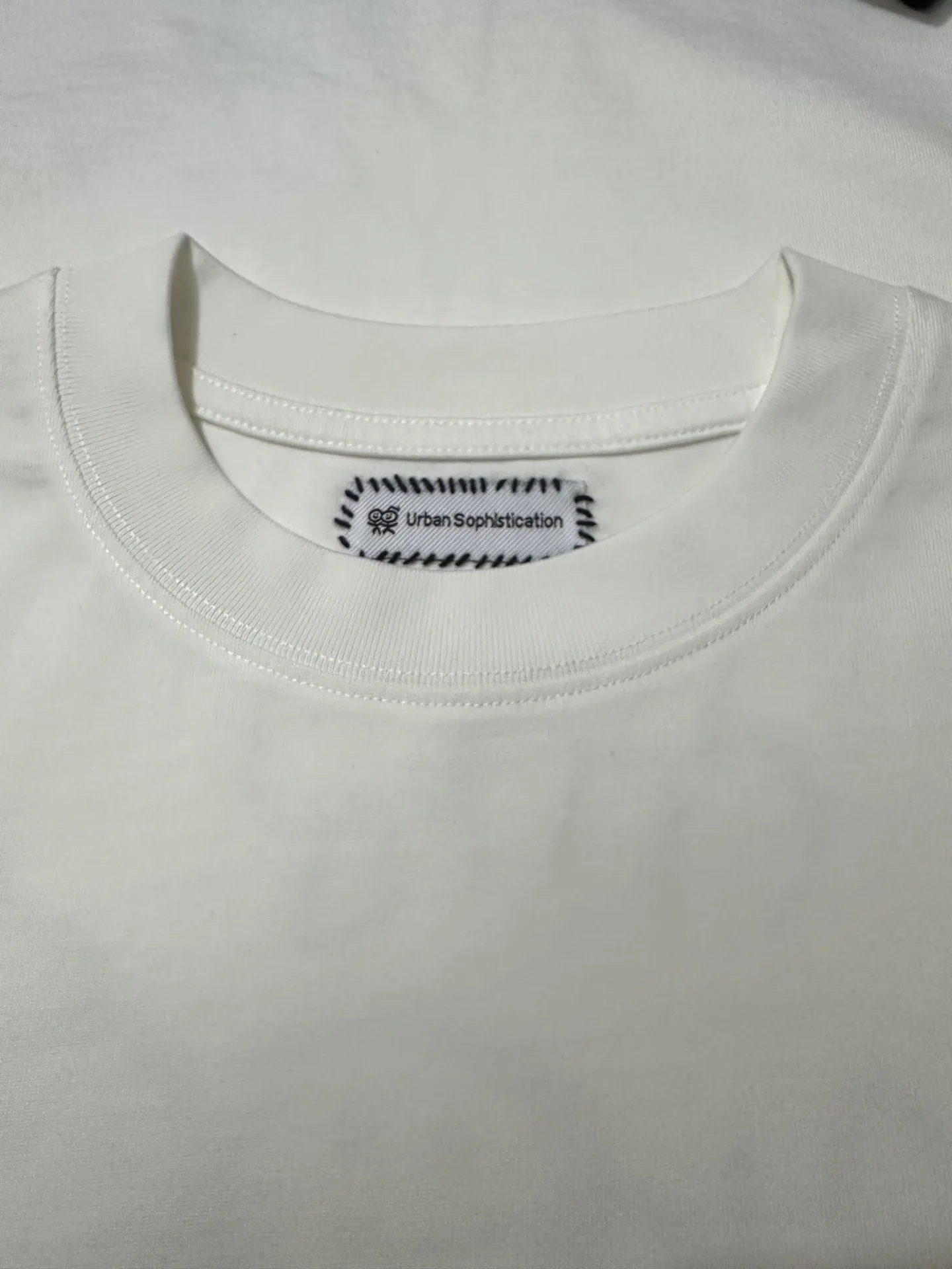 Surf Club Graphic Long-Sleeve T-Shirt D22020459 — view 6