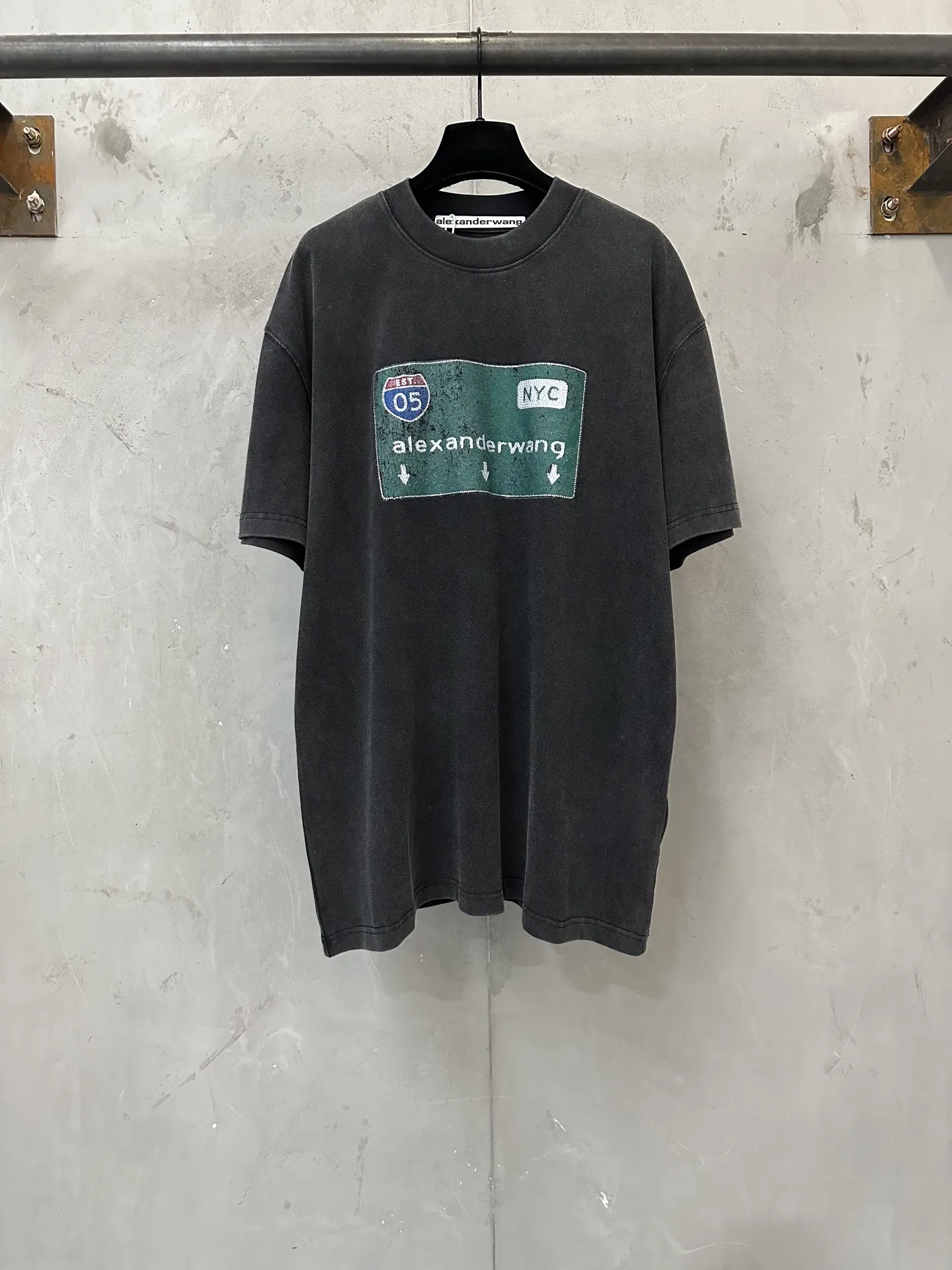 Crystal-Embellished Road Sign Logo T-Shirt D22018824