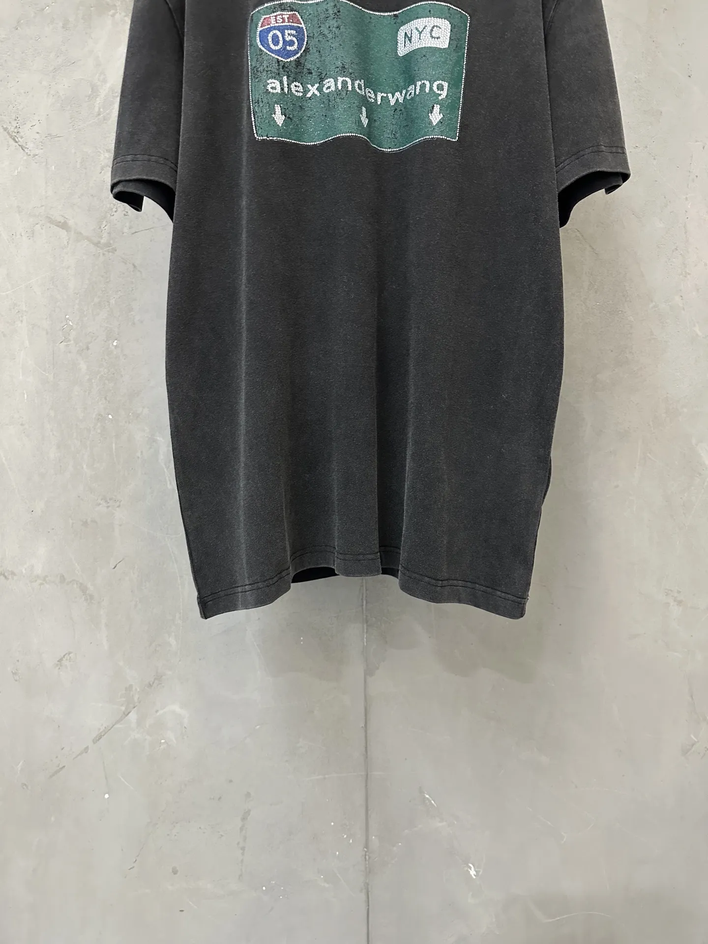 Crystal-Embellished Road Sign Logo T-Shirt D22018824 — view 4