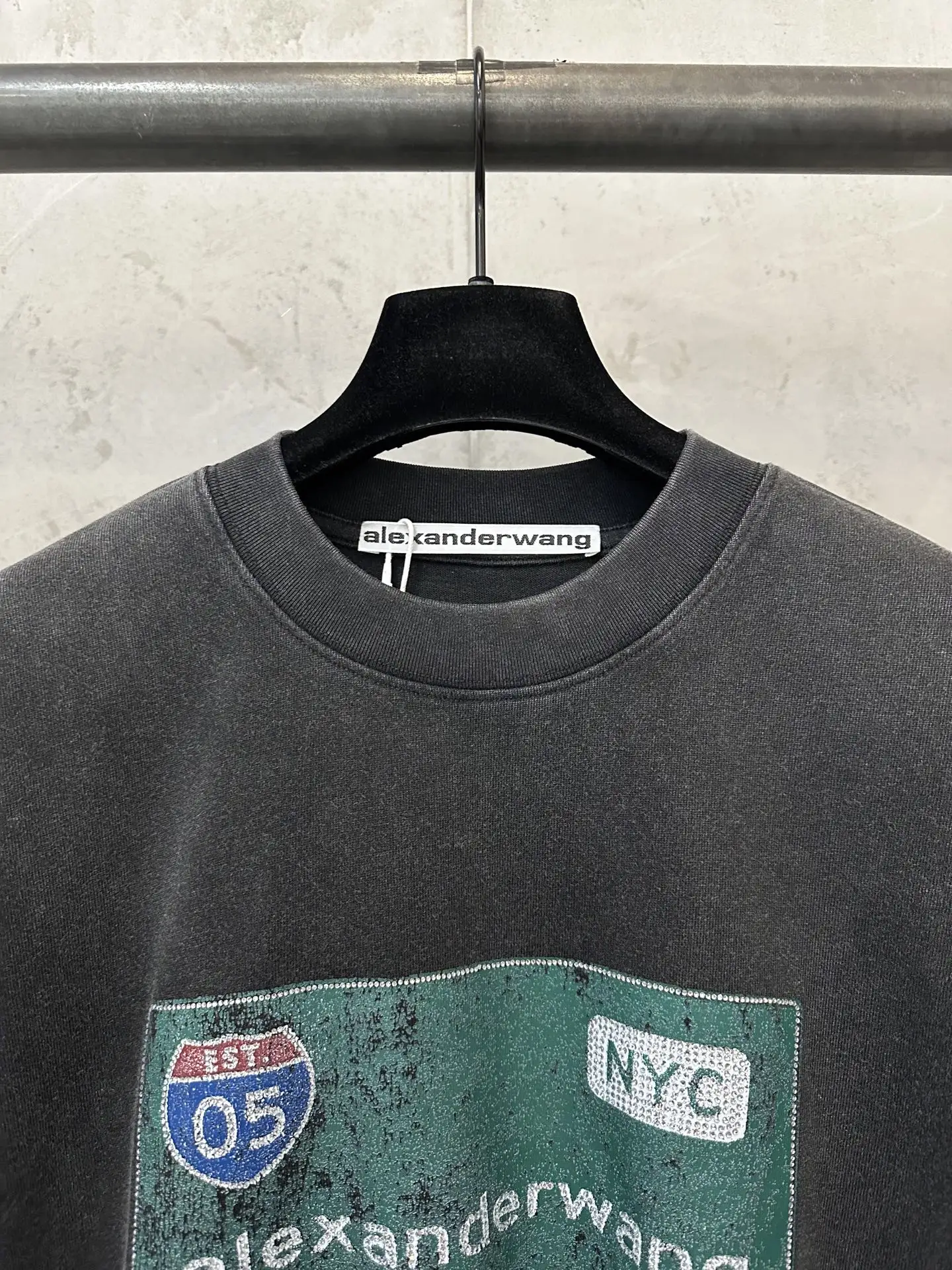 Crystal-Embellished Road Sign Logo T-Shirt D22018824 — view 5