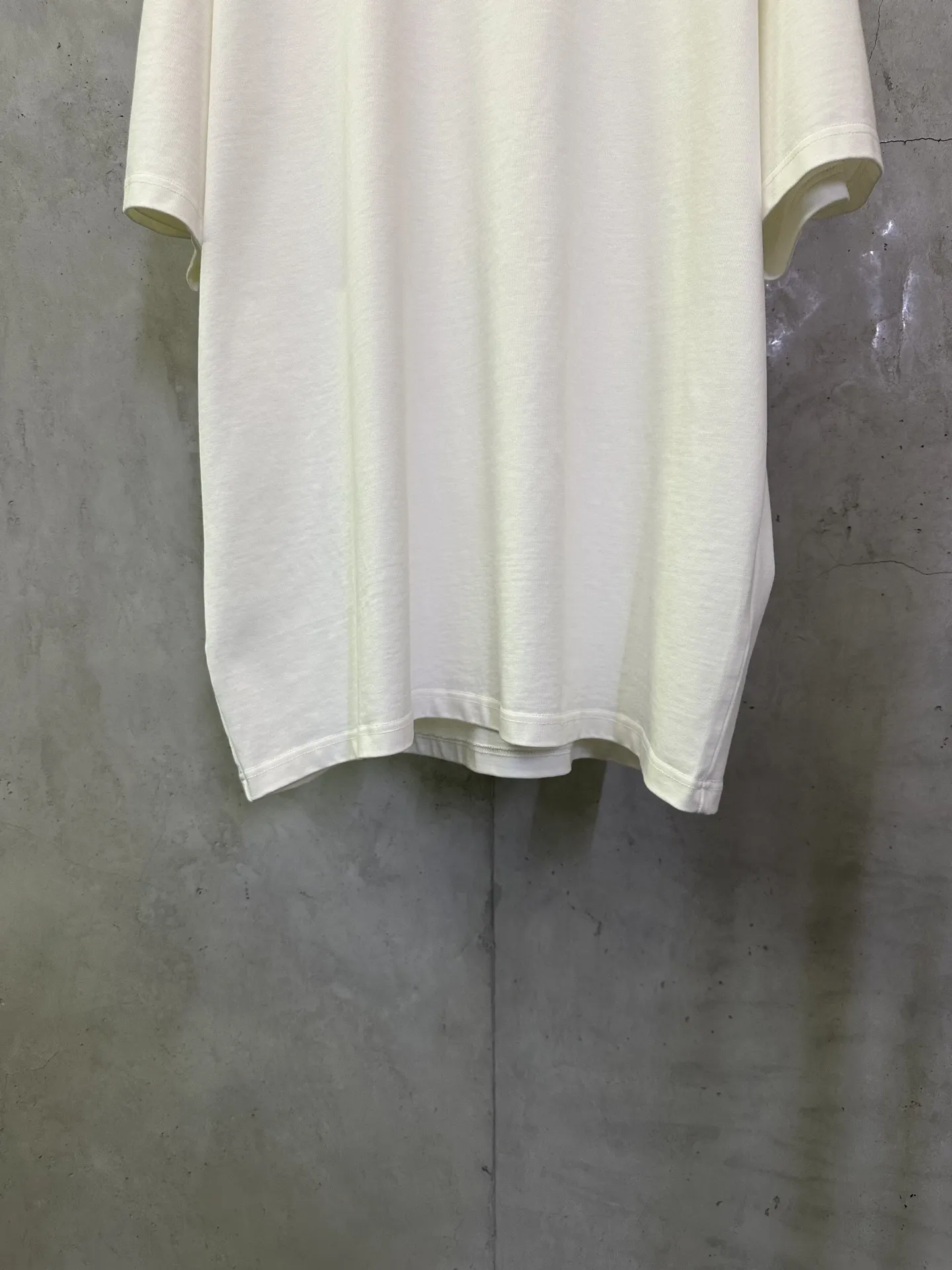 Logo Print Heavyweight Cotton T-Shirt D22015310 — view 4