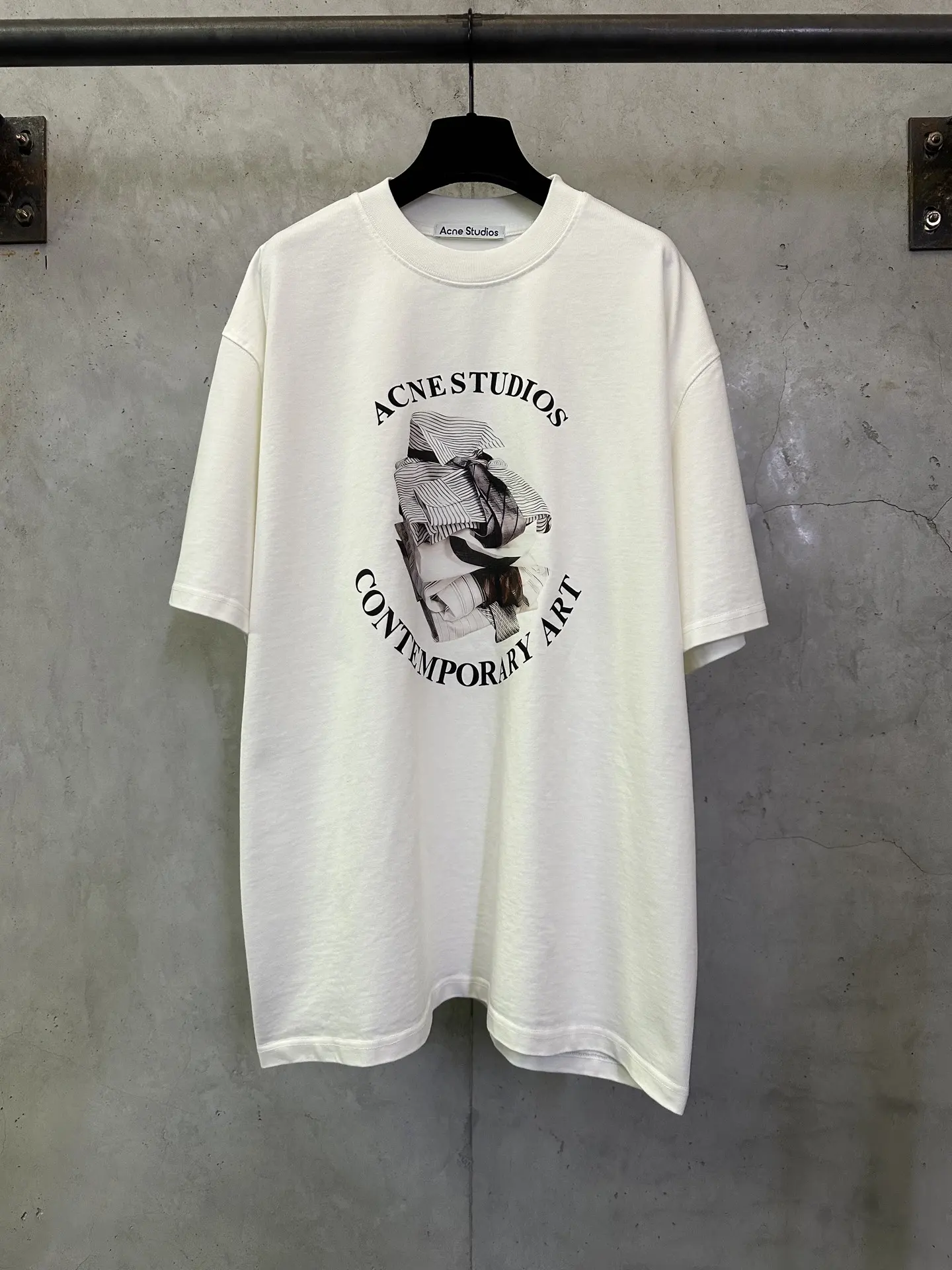 Contemporary Art Graphic T-Shirt D22015281