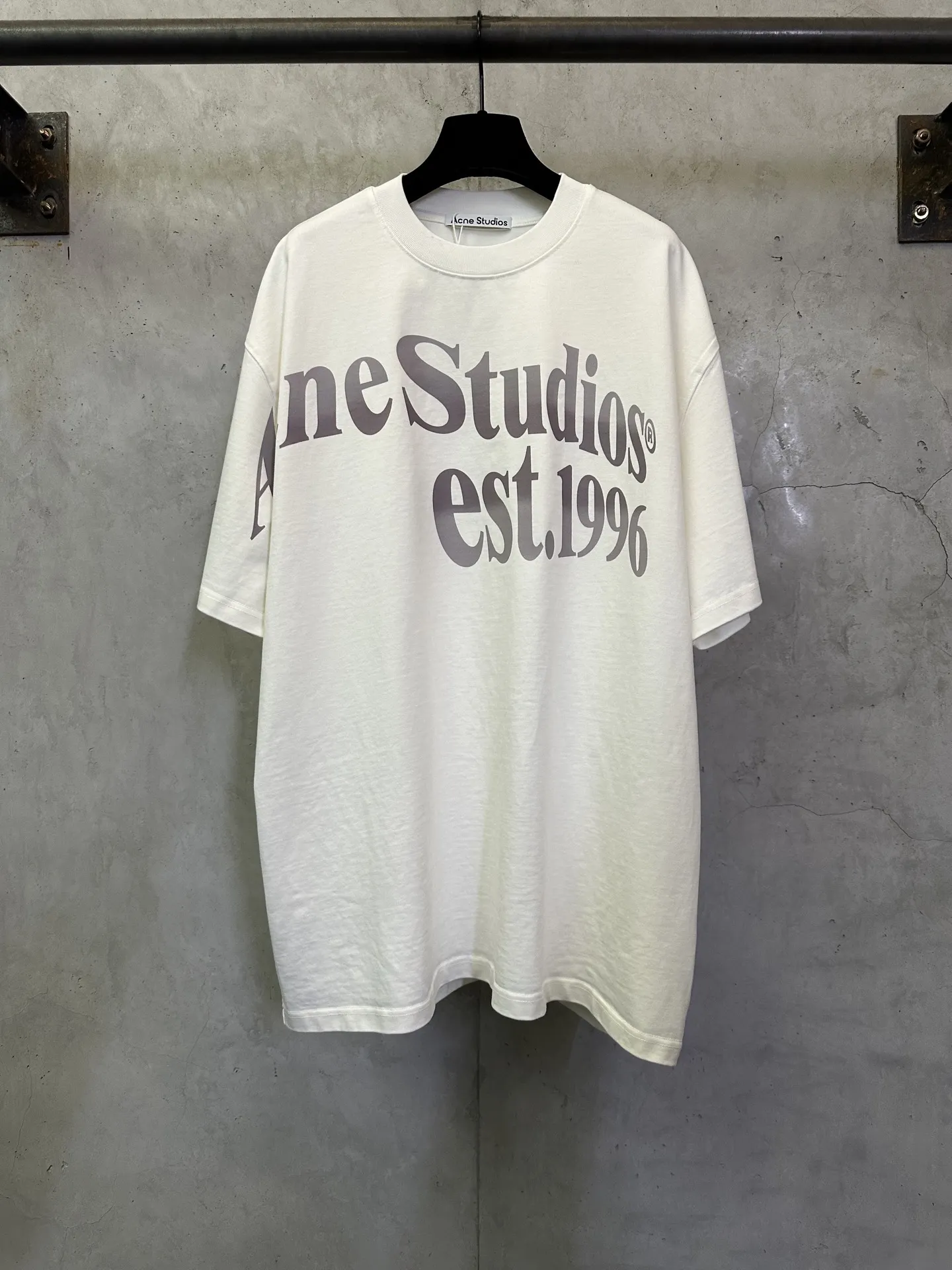 Logo Print Heavyweight Cotton T-Shirt D22012392