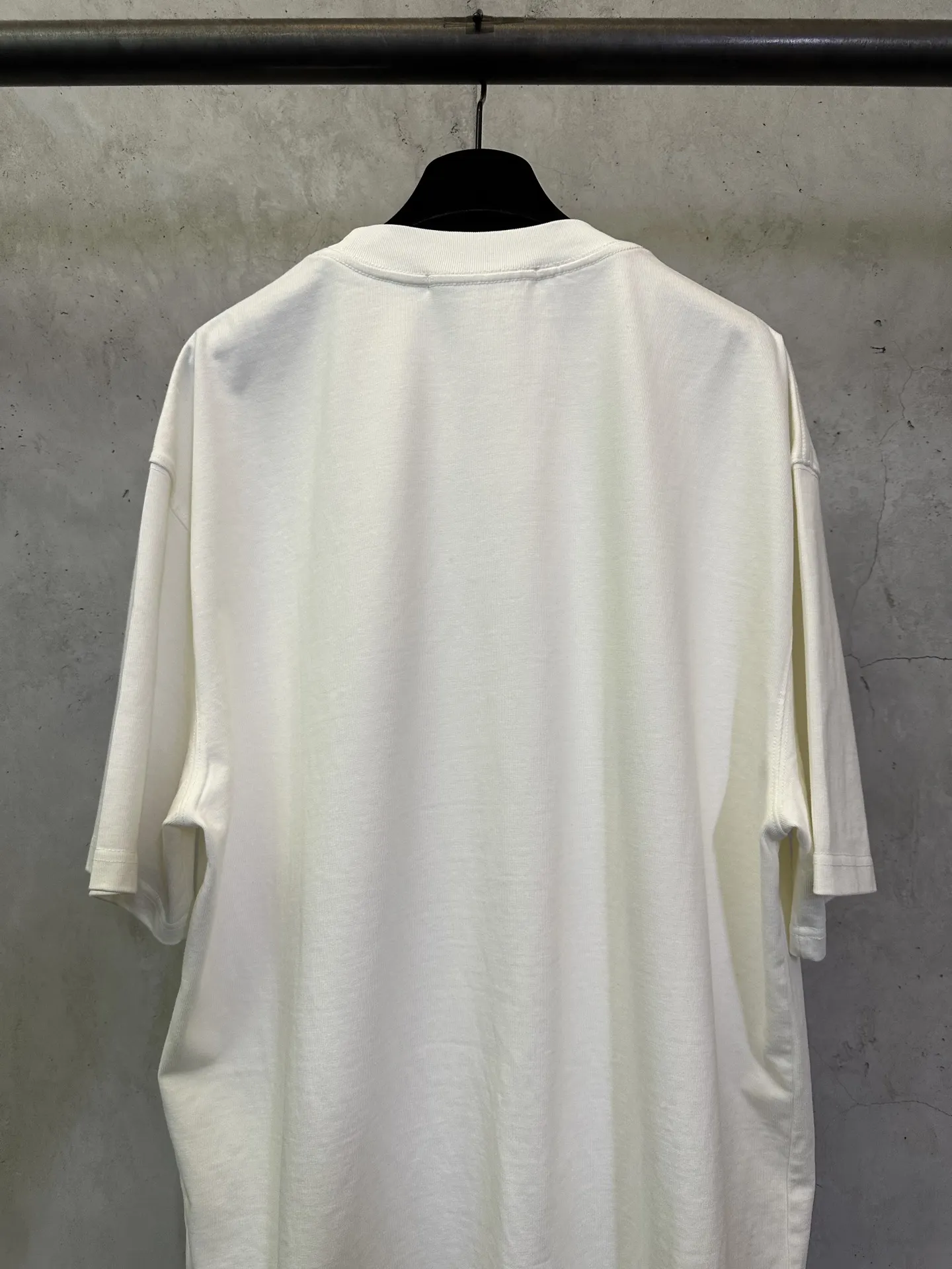 Logo Print Heavyweight Cotton T-Shirt D22012392 — view 5