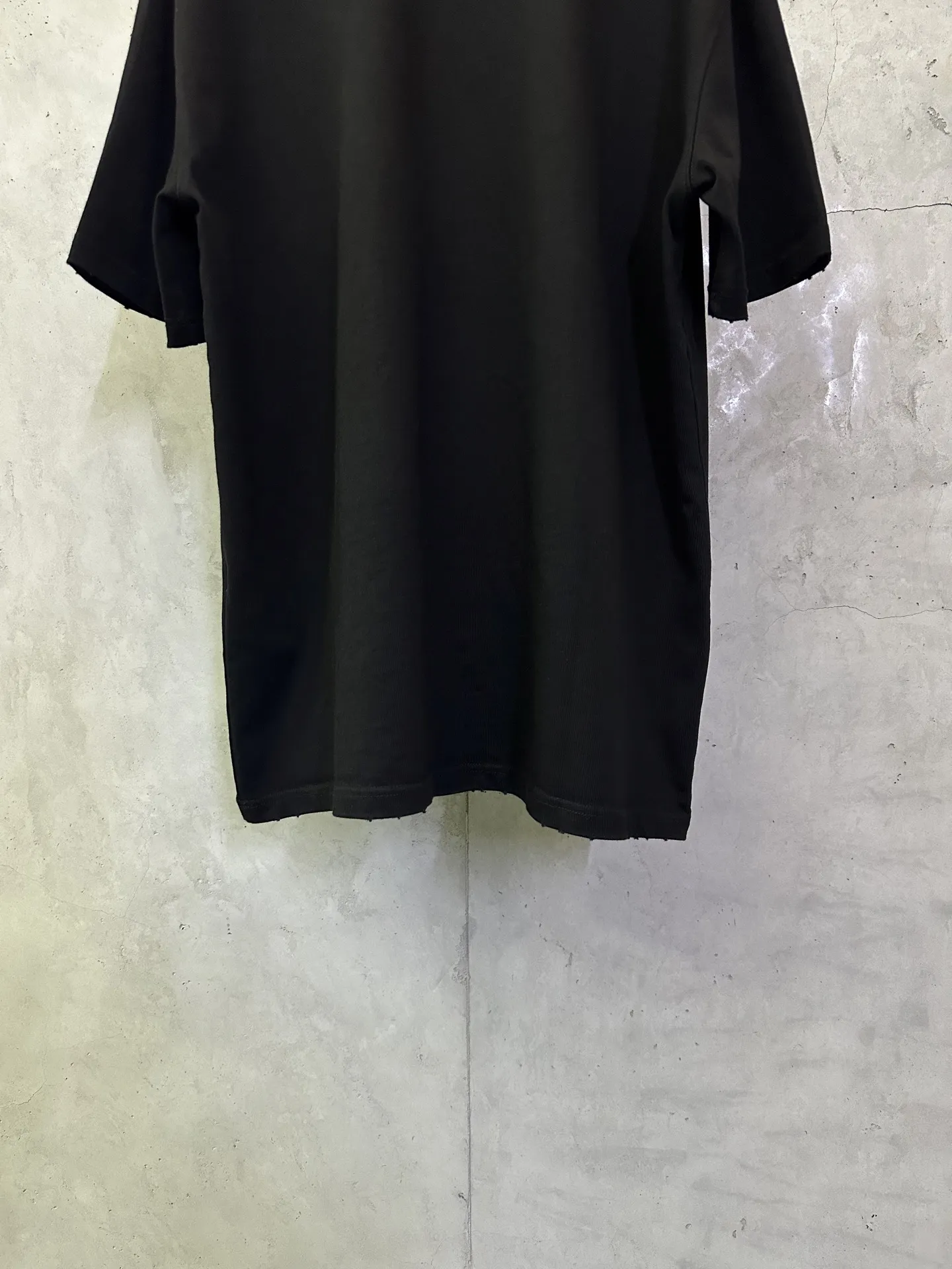Logo Graphic Heavyweight Cotton T-Shirt D22012469 — view 4