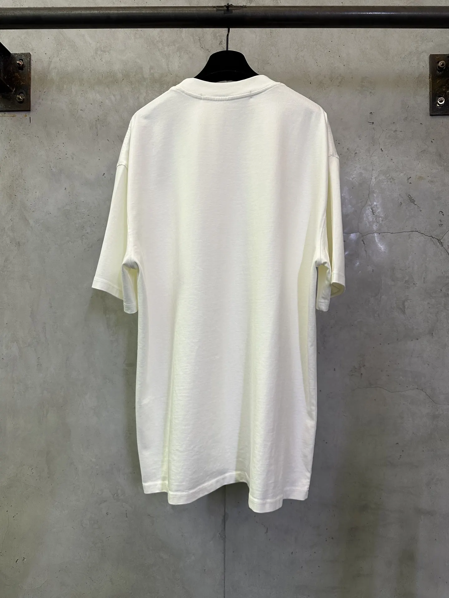 Logo Puff-Print Heavyweight Cotton T-Shirt D22012362 — view 2