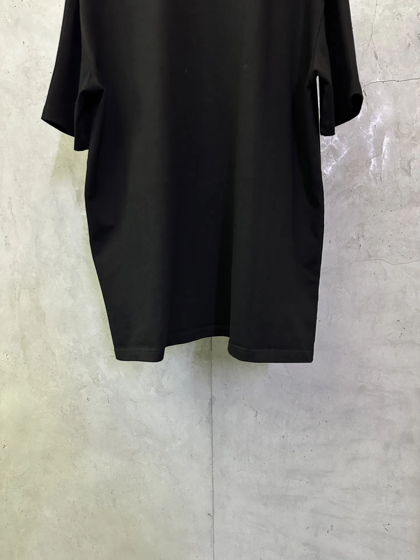 Logo Graphic Heavyweight Cotton T-Shirt D22012471 — view 6