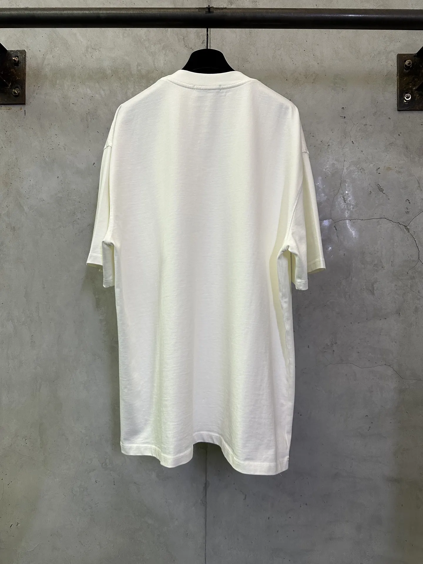 Logo Graphic Heavyweight Cotton T-Shirt D22012470 — view 2