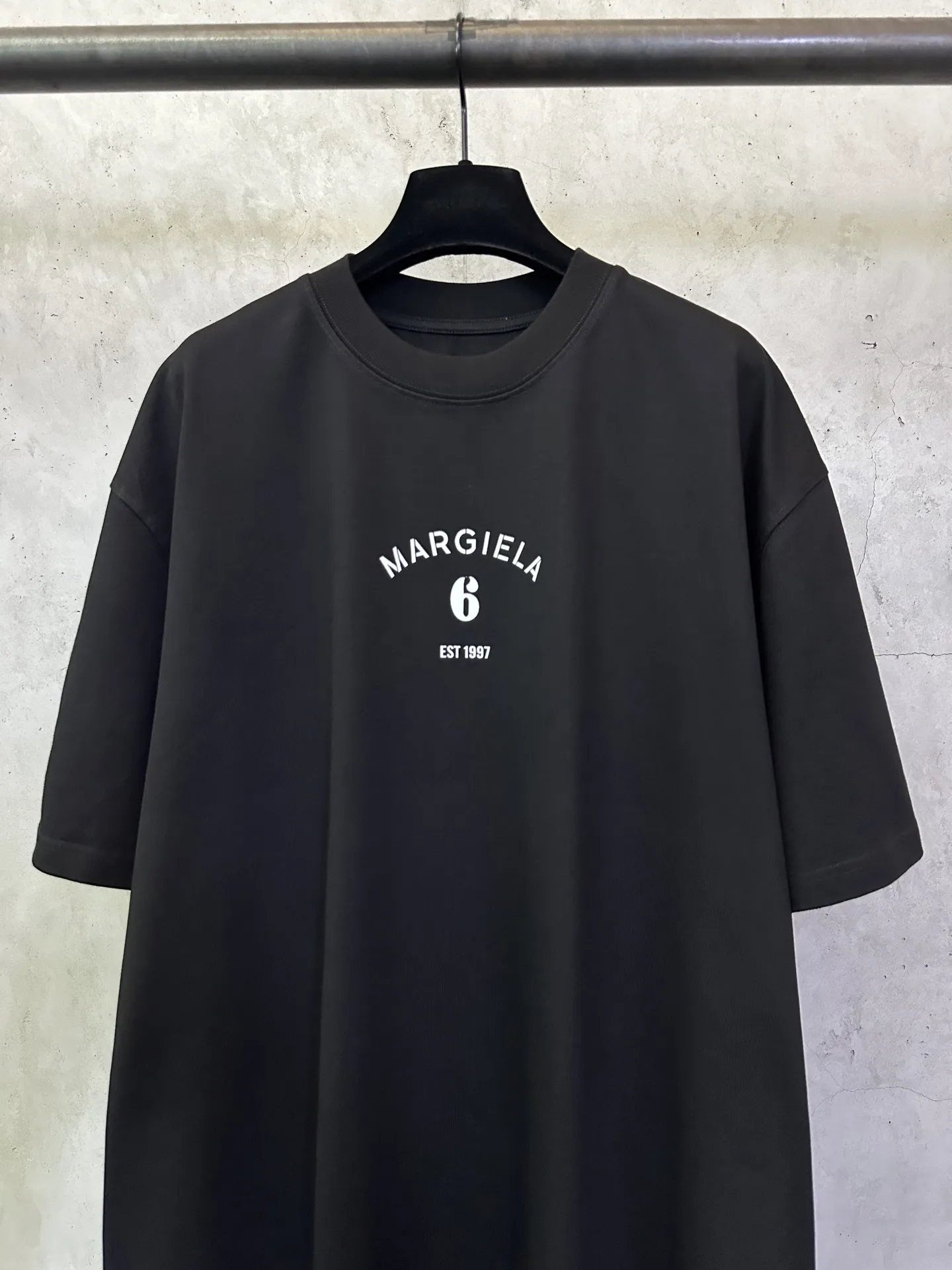 MM6 Maison Margiela Logo Print Heavyweight Cotton T-Shirt D22012482 — view 3