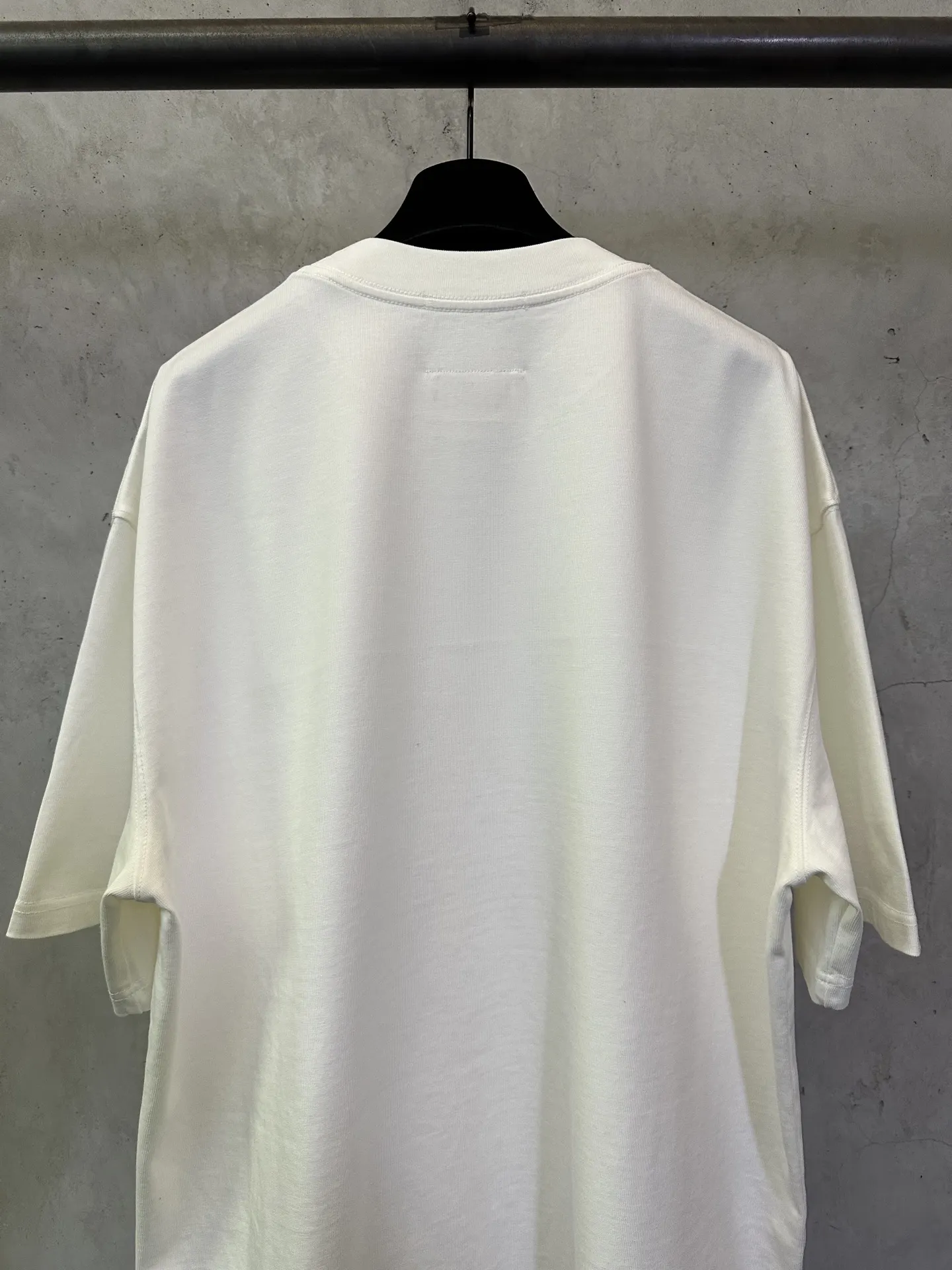 MM6 Logo Print Heavyweight Cotton T-Shirt D22012481 — view 5