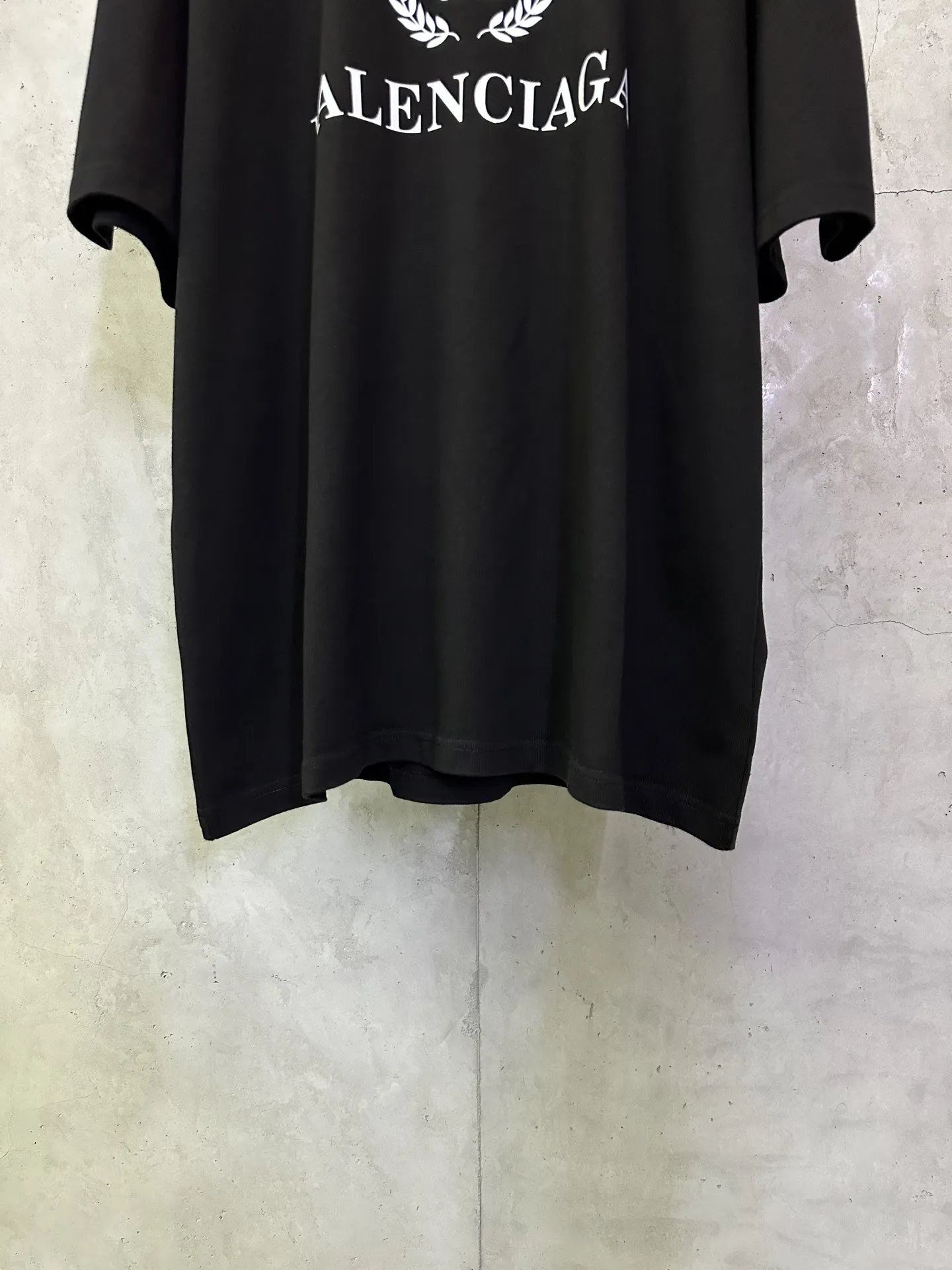 Laurel Logo Print Heavyweight Cotton T-Shirt D22012412 — view 4