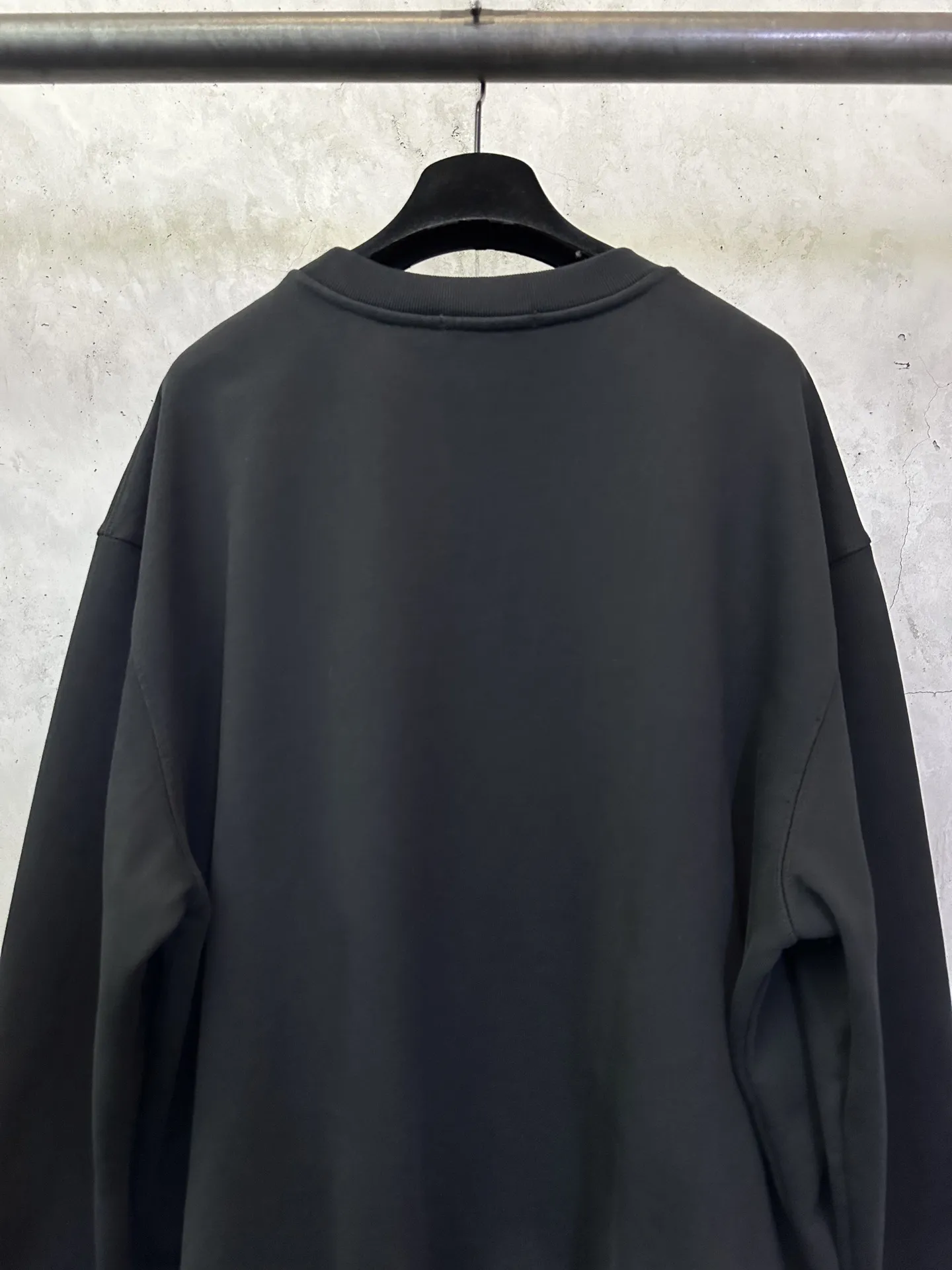 Logo Print Heavyweight Cotton Sweatshirt D24011501 — view 5