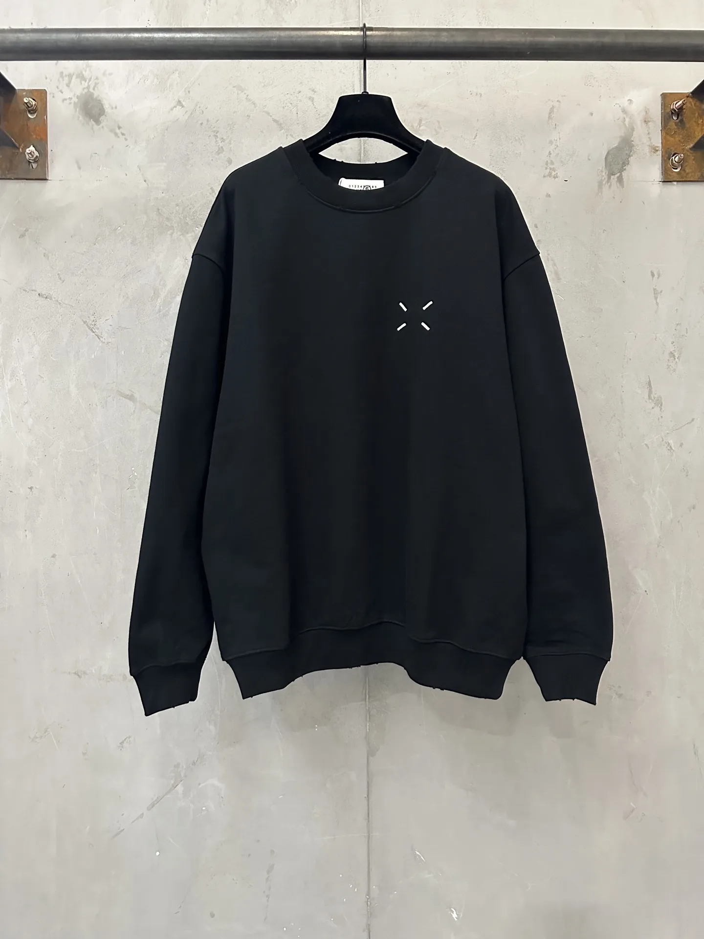 MM6 Maison Margiela Four-Stitch Crew-Neck Sweatshirt D25020523