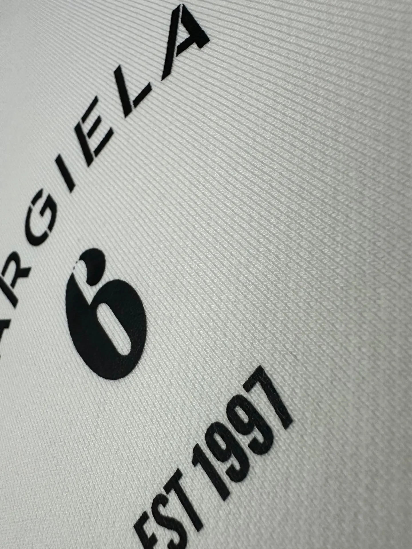 MM6 Maison Margiela Logo Embroidered Crew-Neck Sweatshirt D25020520 — view 8