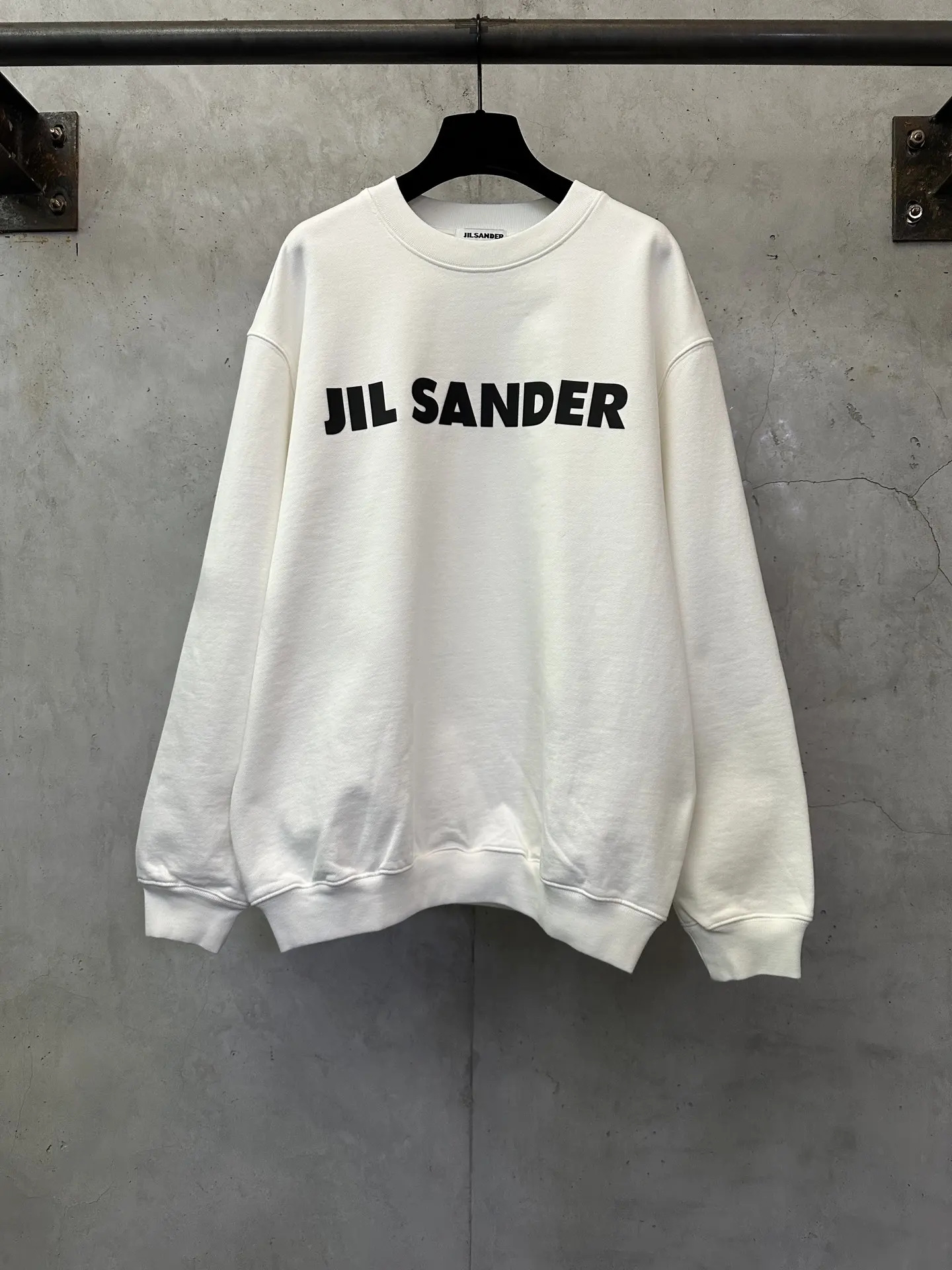 Logo Print Heavyweight Cotton Sweatshirt D25023104