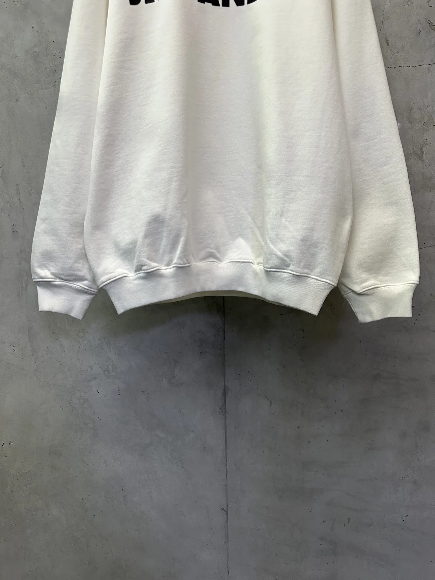 Logo Print Heavyweight Cotton Sweatshirt D25023104 — view 4