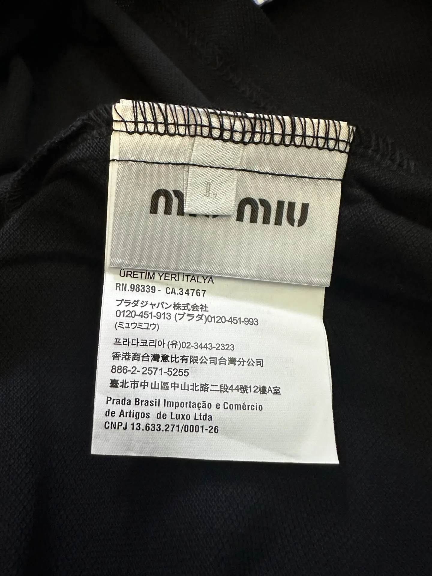 Contrast Collar Logo Embroidery Polo Shirt D26012369 — view 9