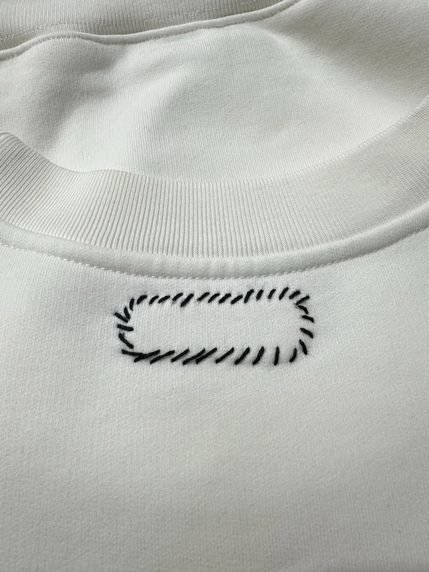 Urban Sophistication Surf Club Graphic Sweatshirt D26018827 — view 9
