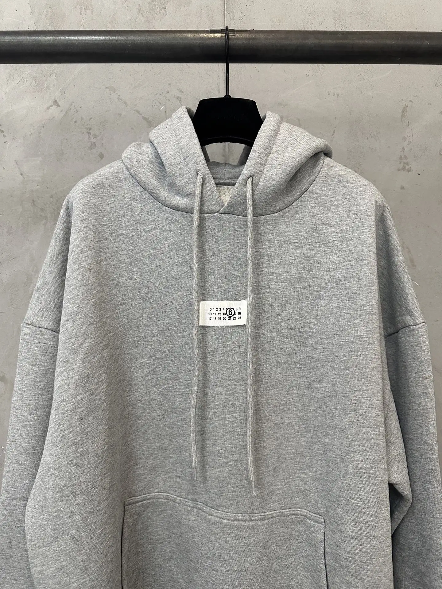 MM6 Distressed Hem Logo Hoodie D27020517 — view 3