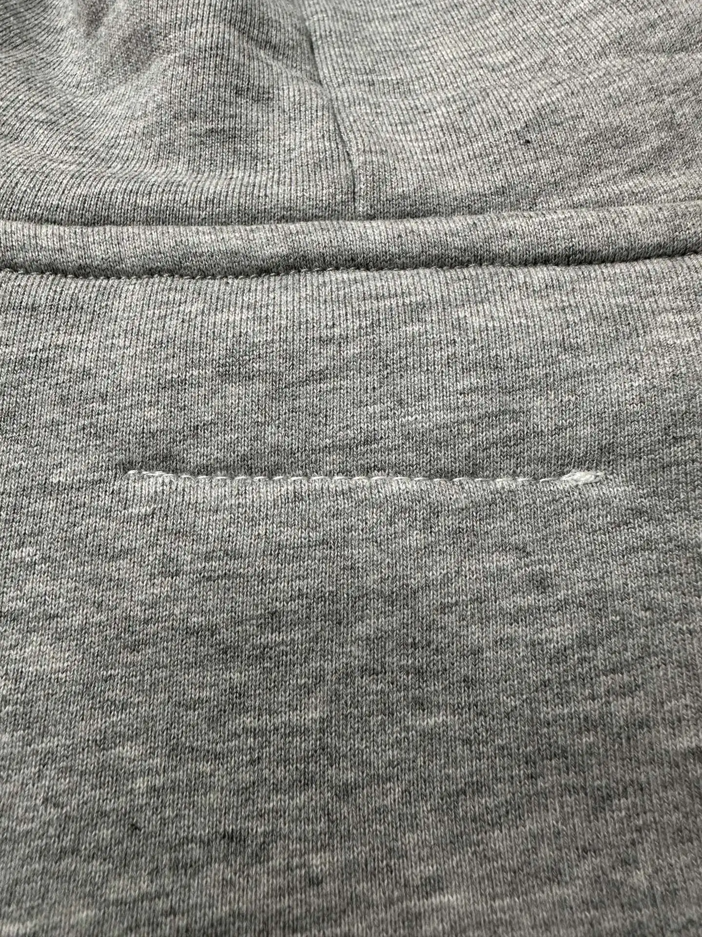 MM6 Distressed Hem Logo Hoodie D27020517 — view 9