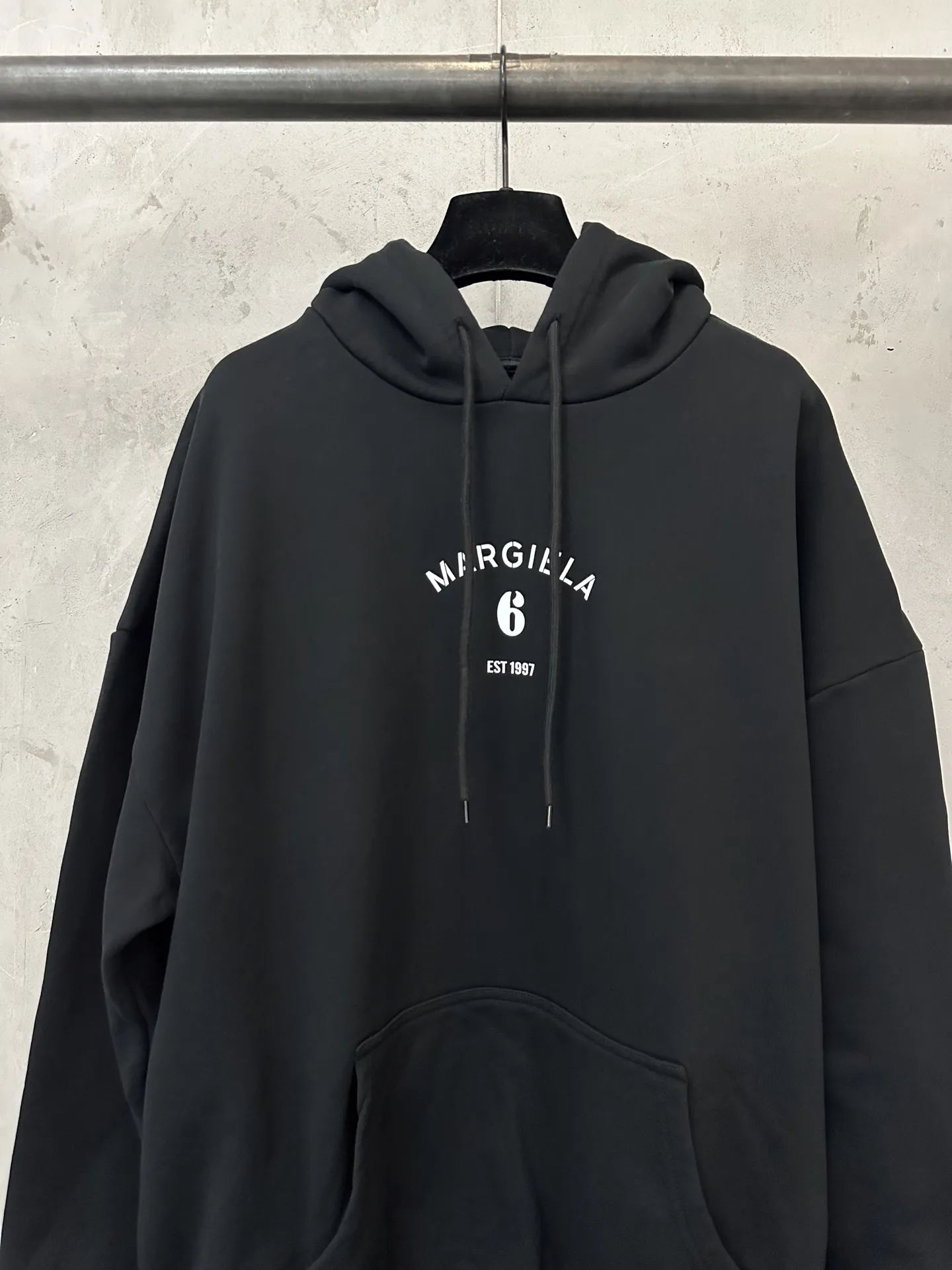 MM6 Maison Margiela Number 6 Logo Hoodie D27020656 — view 3