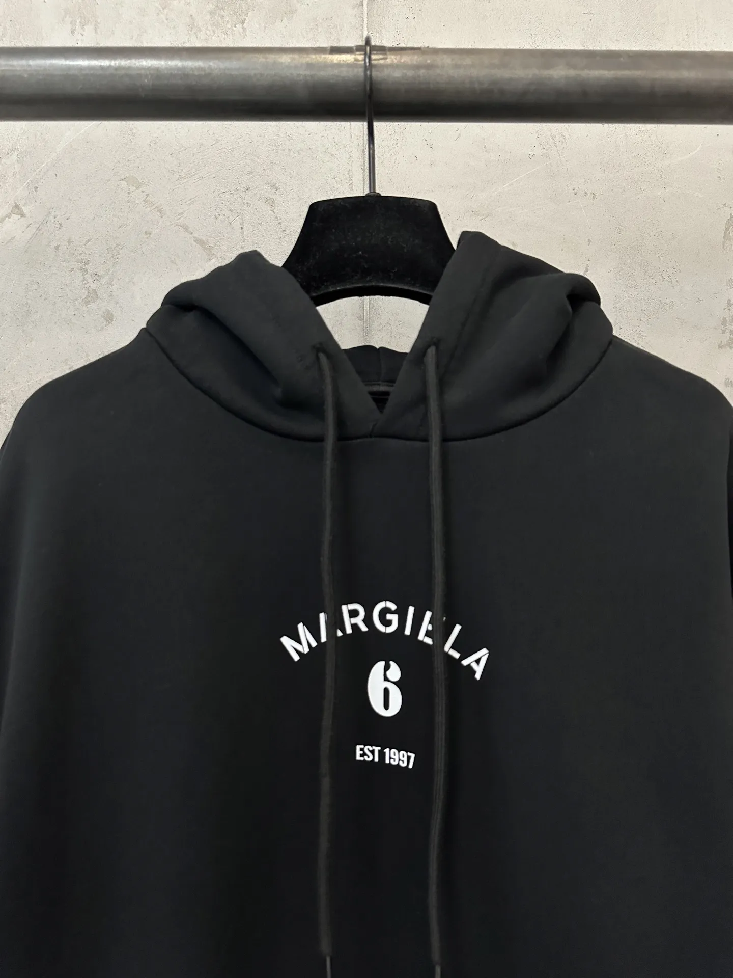 MM6 Maison Margiela Number 6 Logo Hoodie D27020656 — view 5