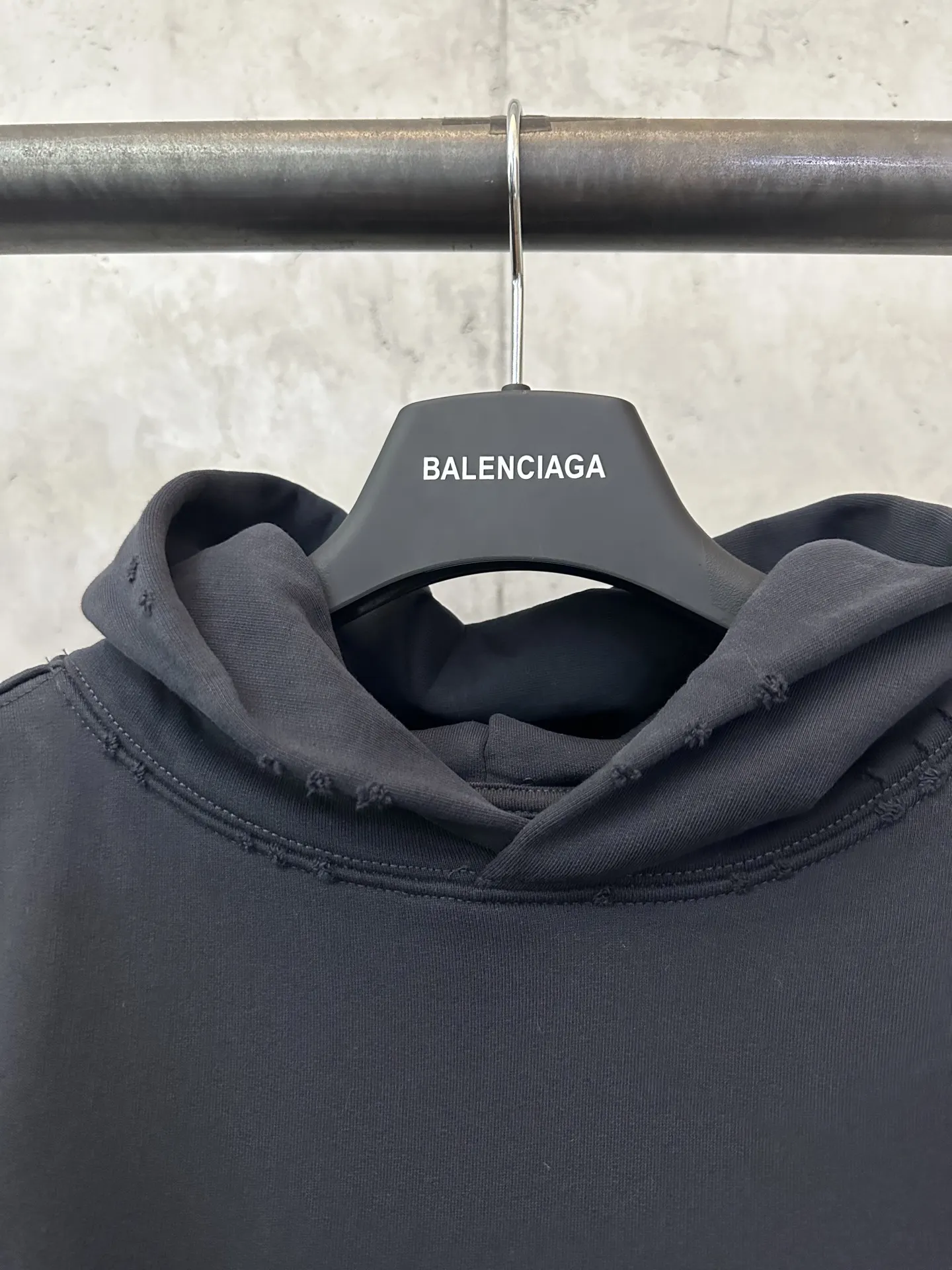 Distressed Logo-Print Cotton-Fleece Hoodie D32018938 — view 7