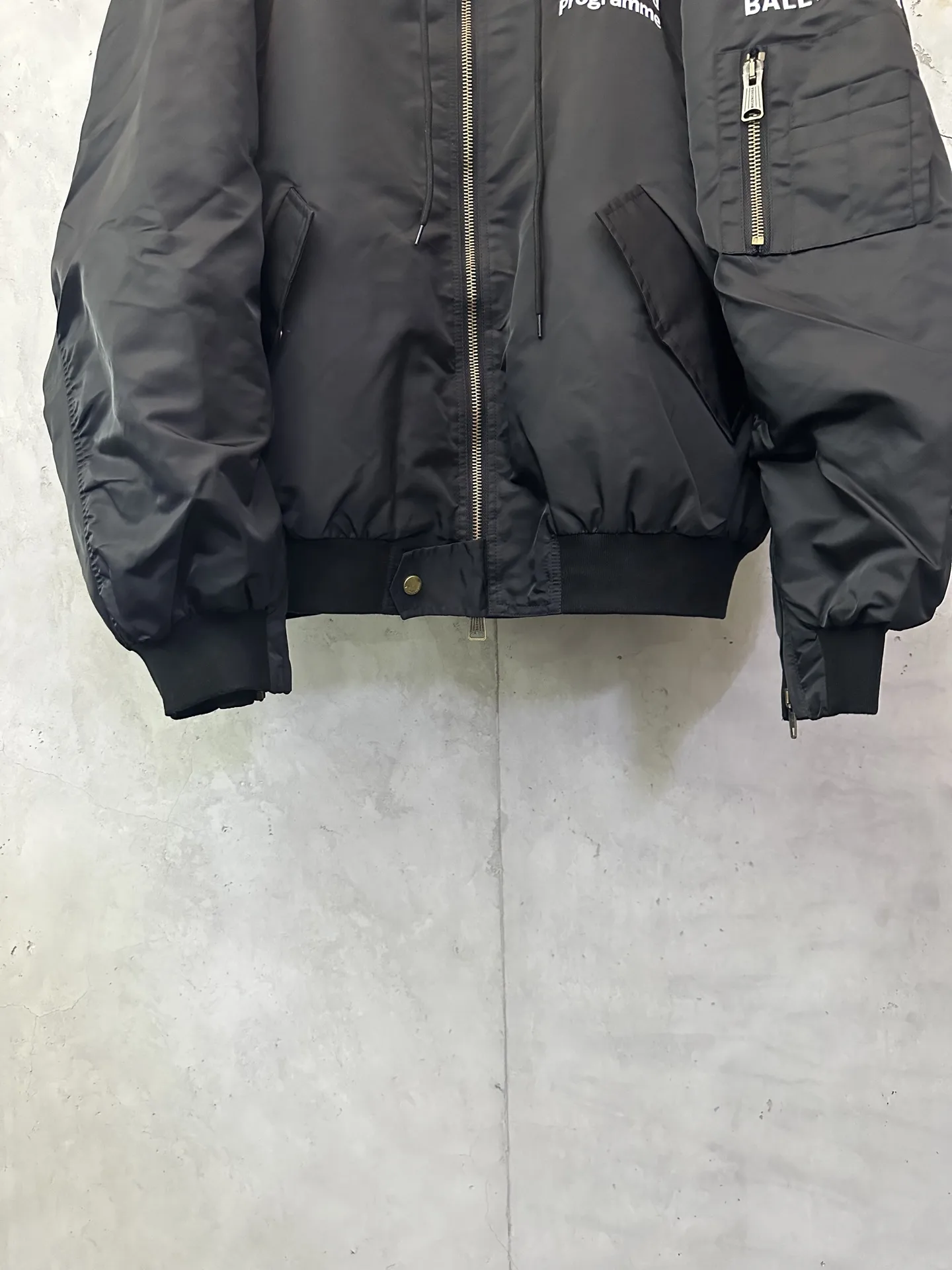 WFP Embroidered Hooded Bomber Jacket D47023723 — view 4